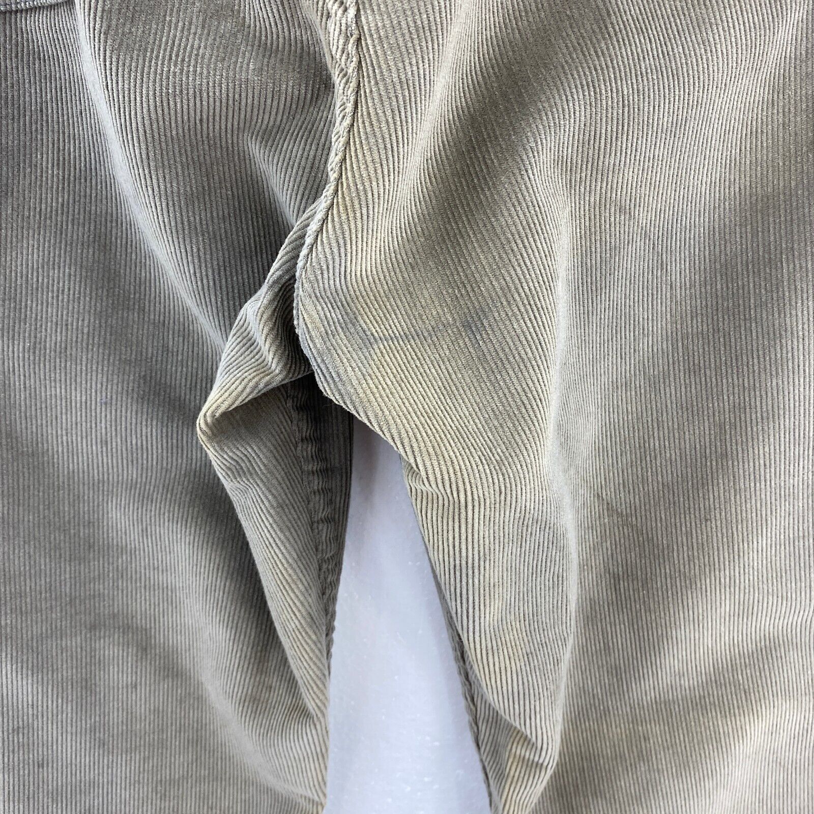 Levis Regular Fit Tapered Leg Tan Corduroy Pant Size 35 x 34 Silver Tab