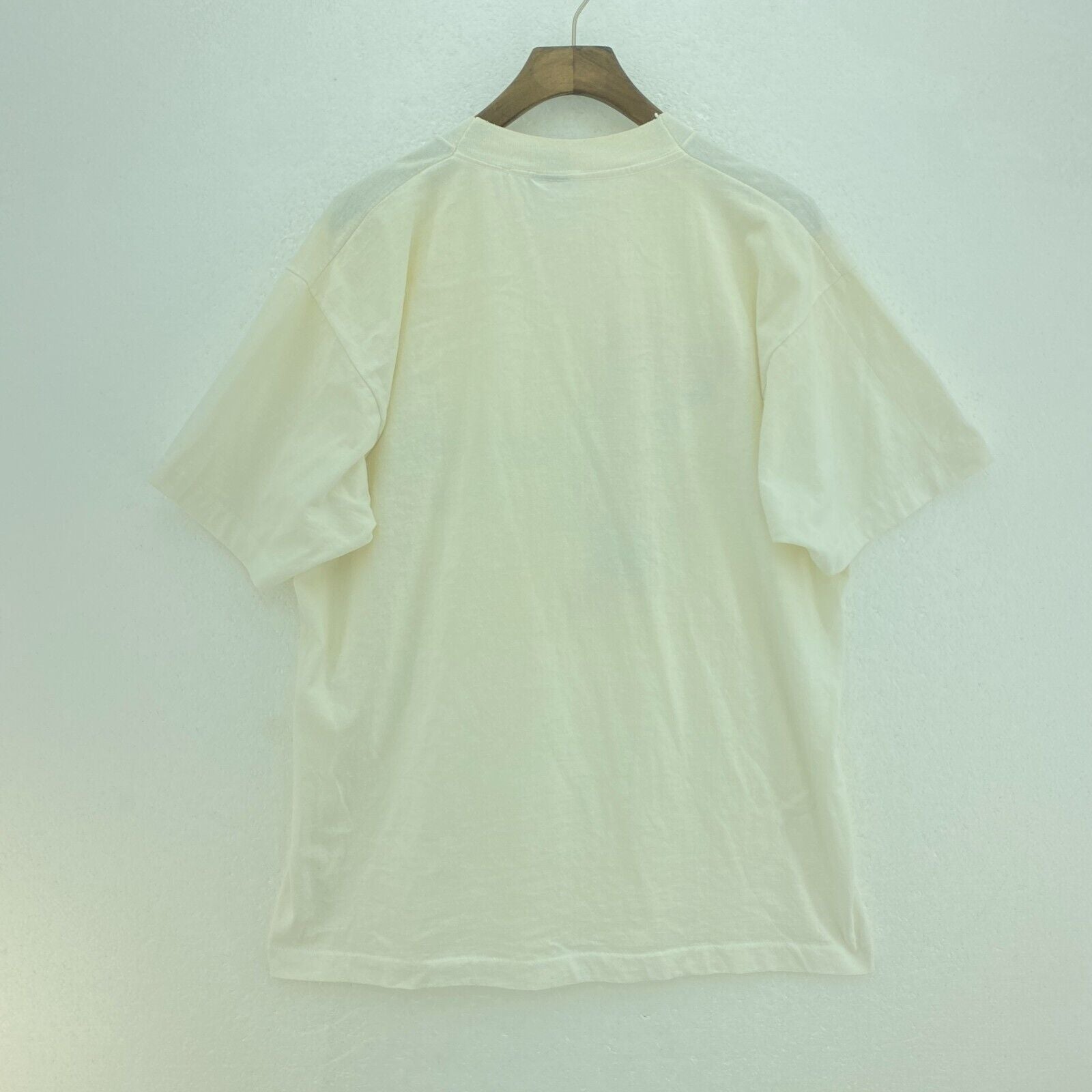 Disney Minnie Mouse White T-shirt Size XL Single Stitch Tee