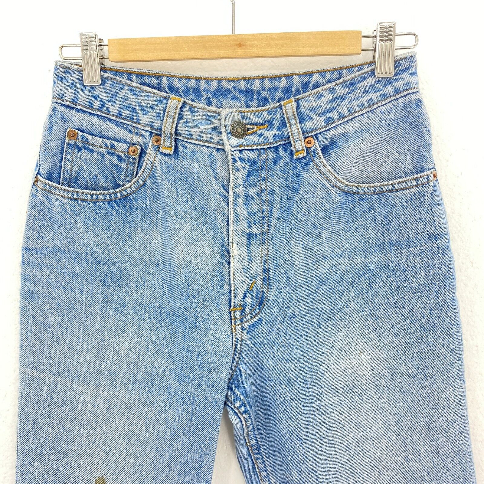 Levi's 609 Women's Vintage Medium Wash Blue Jeans Size 26 x 27 Straight