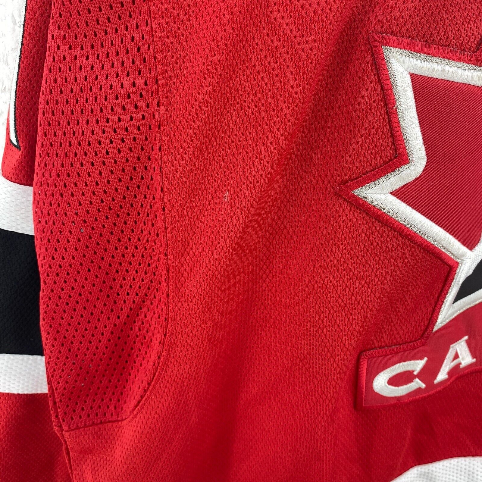 Joe Sakic #91 Team Canada Nike Vintage Olympics Hockey Jersey Red Jersey Size L