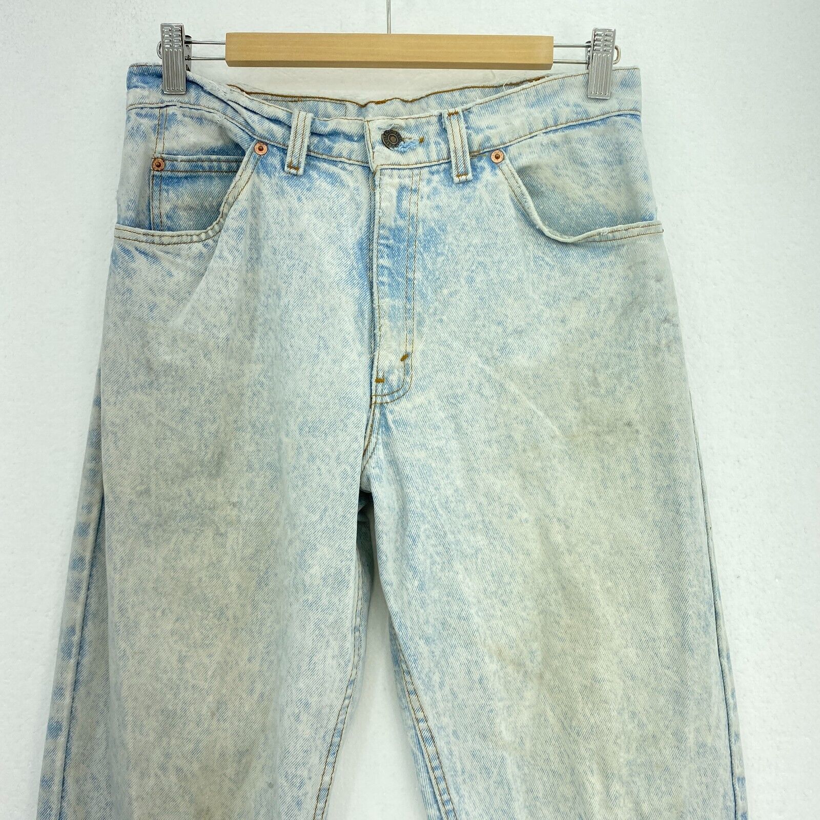 Levi's Vintage Acid Wash Light Blue Jeans Size 30 Tapered Leg