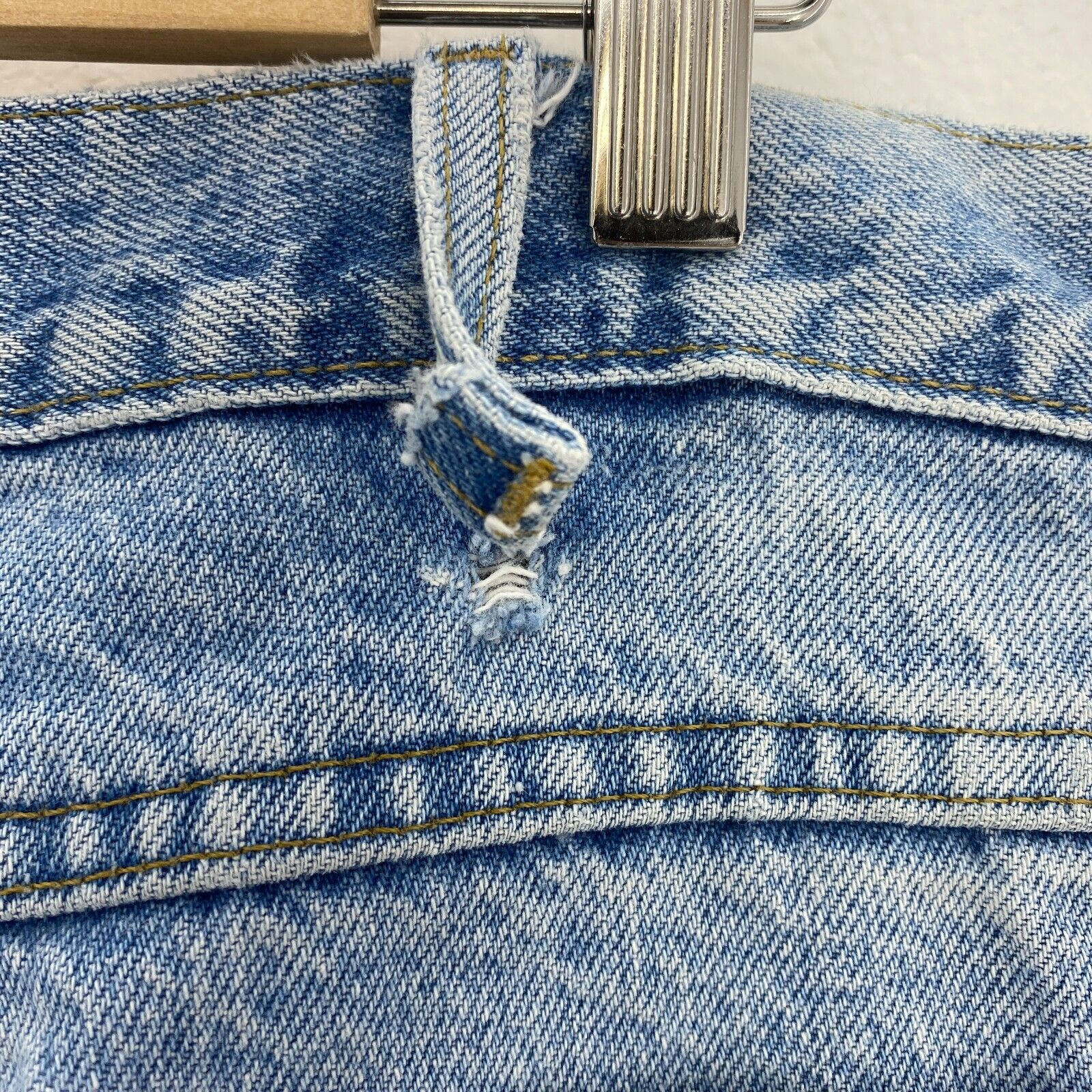 Carhartt Light Wash Blue Vintage Jeans Size 35 x 29