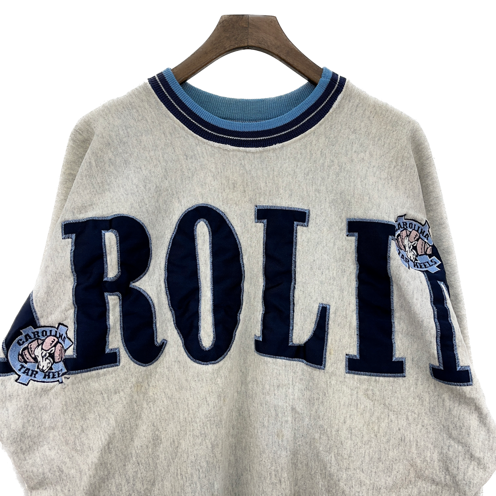 Vintage Carolina Tar Heels NCAA Gray Spell Out Sweatshirt Size L
