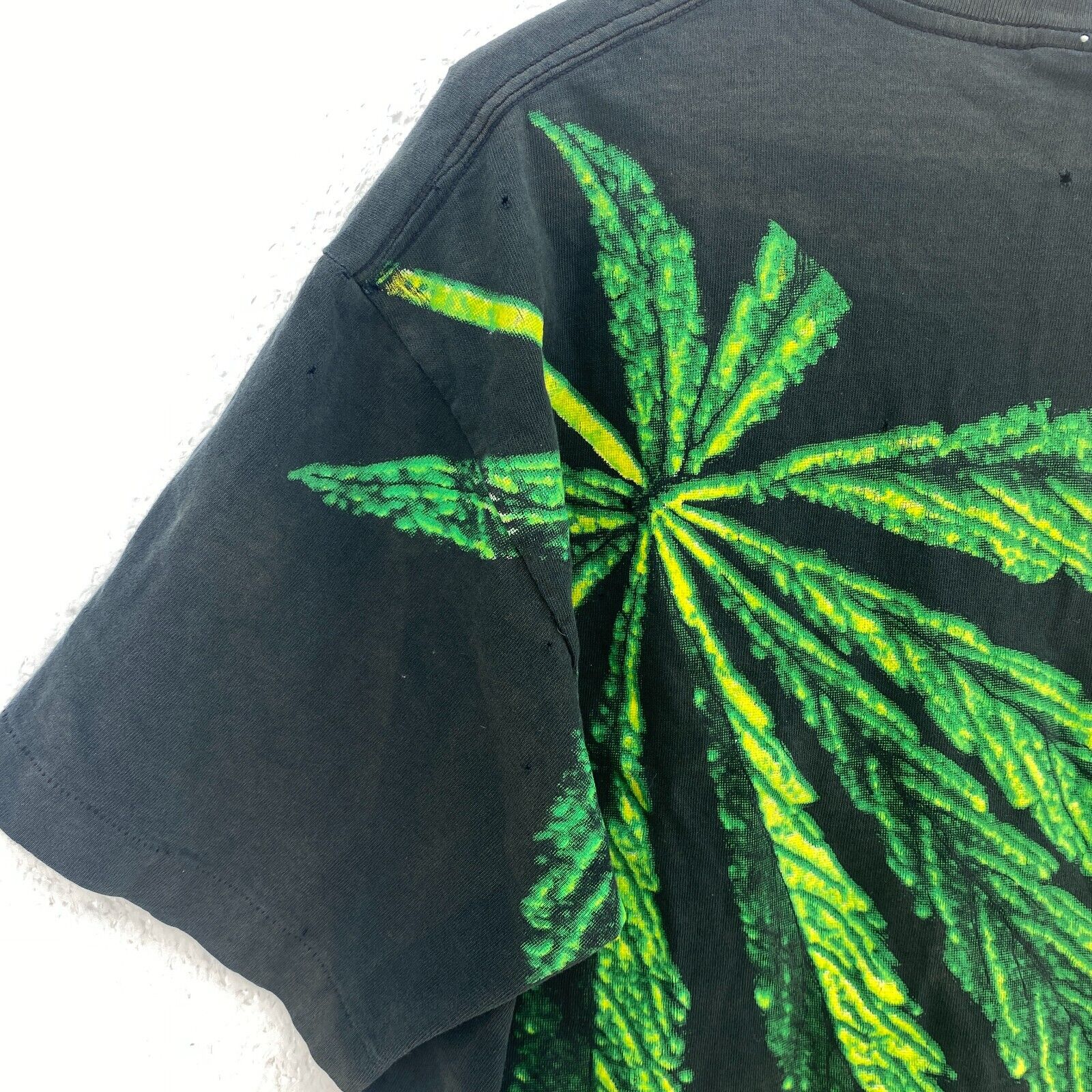 1993 Wild Oats Jamaican Herb Peace Black T-shirt Size L Single Stitch