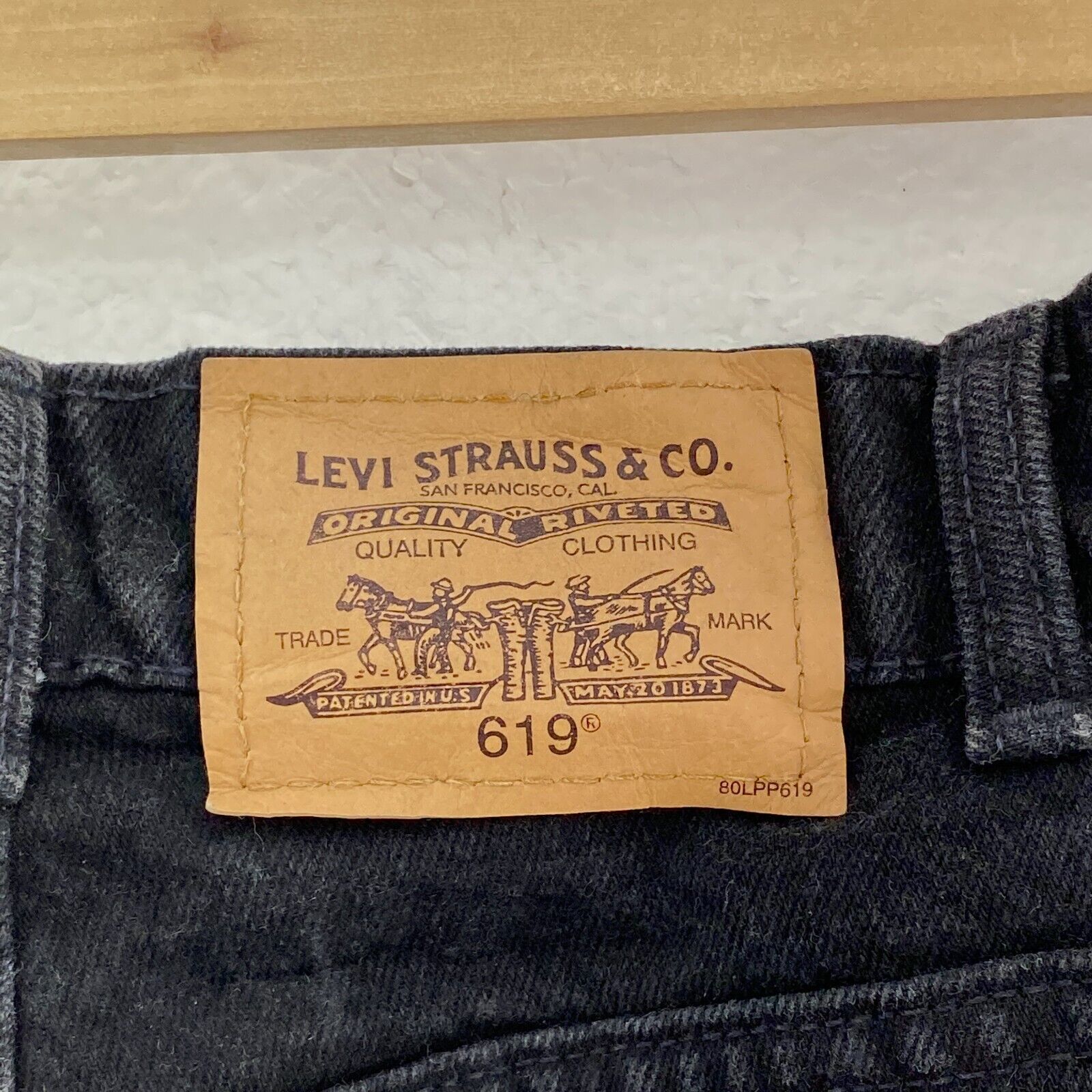 Levi's 619 Orange Tab Dark Wash Black Demin Straight Jeans Size 36