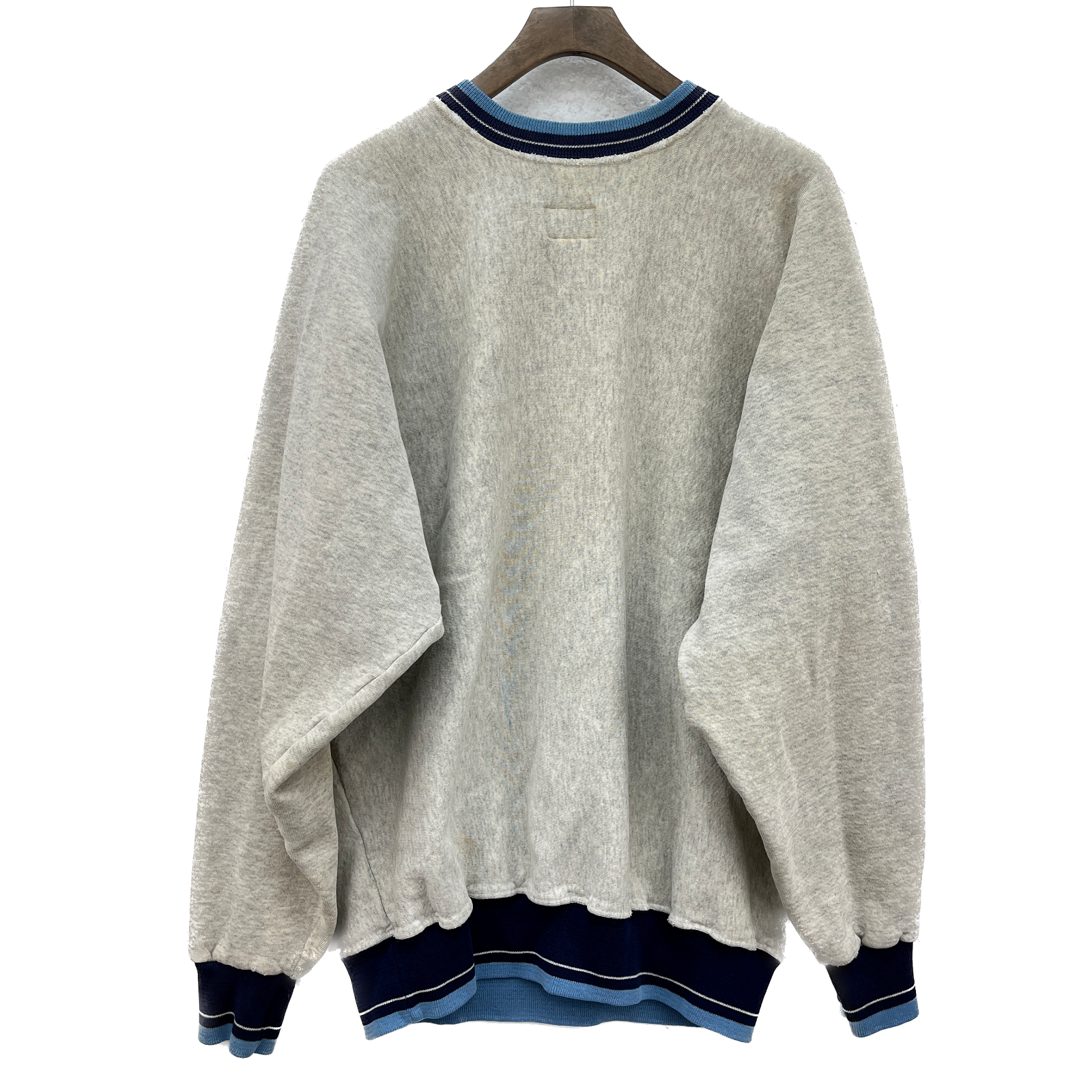 Vintage Carolina Tar Heels NCAA Gray Spell Out Sweatshirt Size L