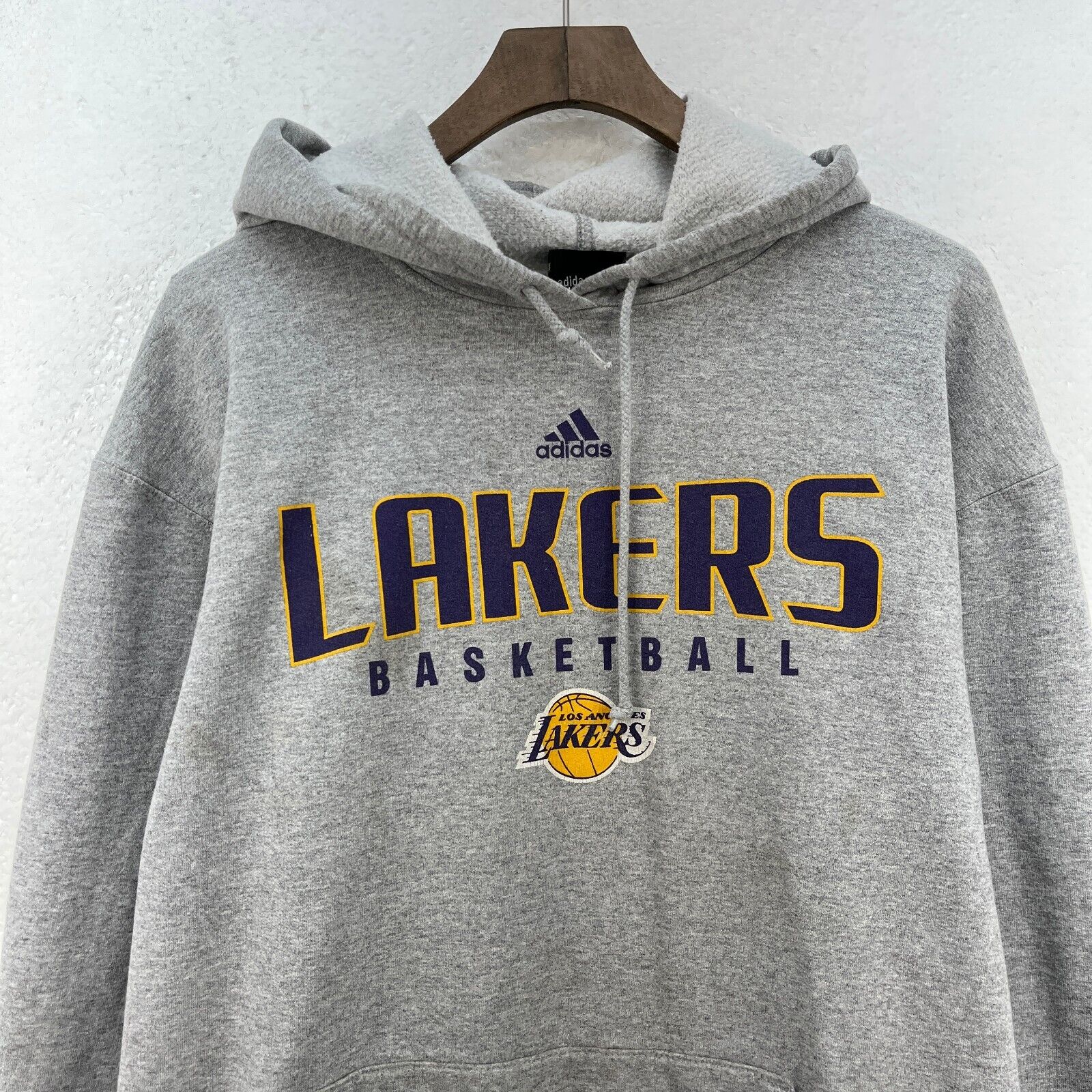 Adidas Los Angeles Lakers NBA Basketball Gray Hoodie Size L
