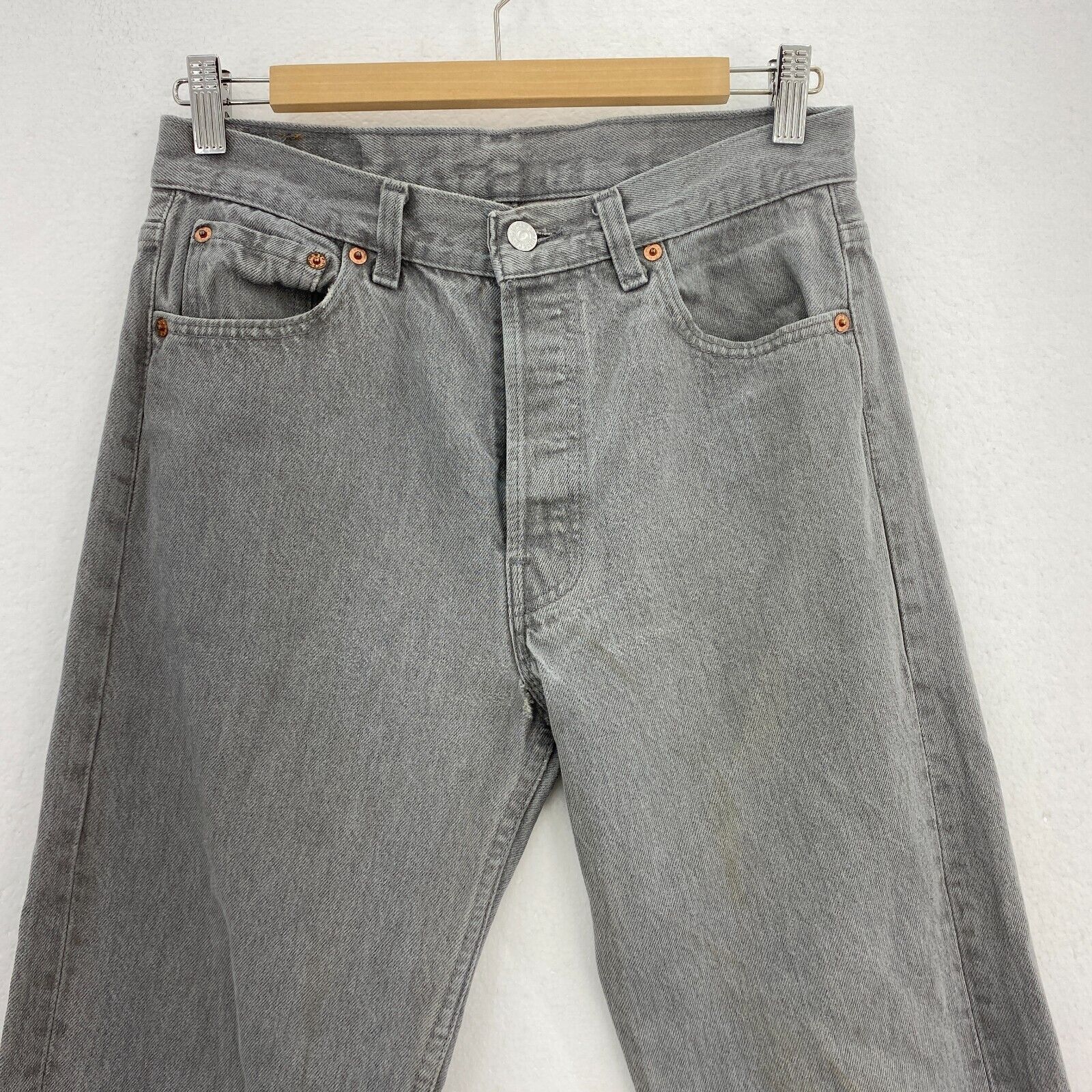 Levi's 501 Women's Gray Jeans Straight Size 29