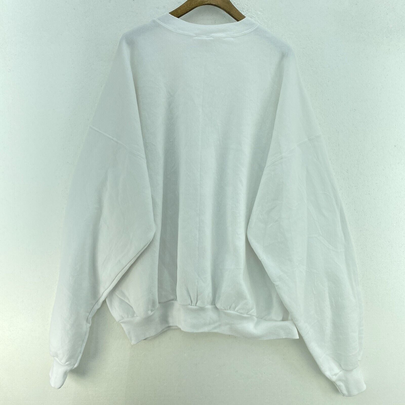 Snowflakes Bears Winter Merry Christmas Vintage White Sweatshirt Size XXXL