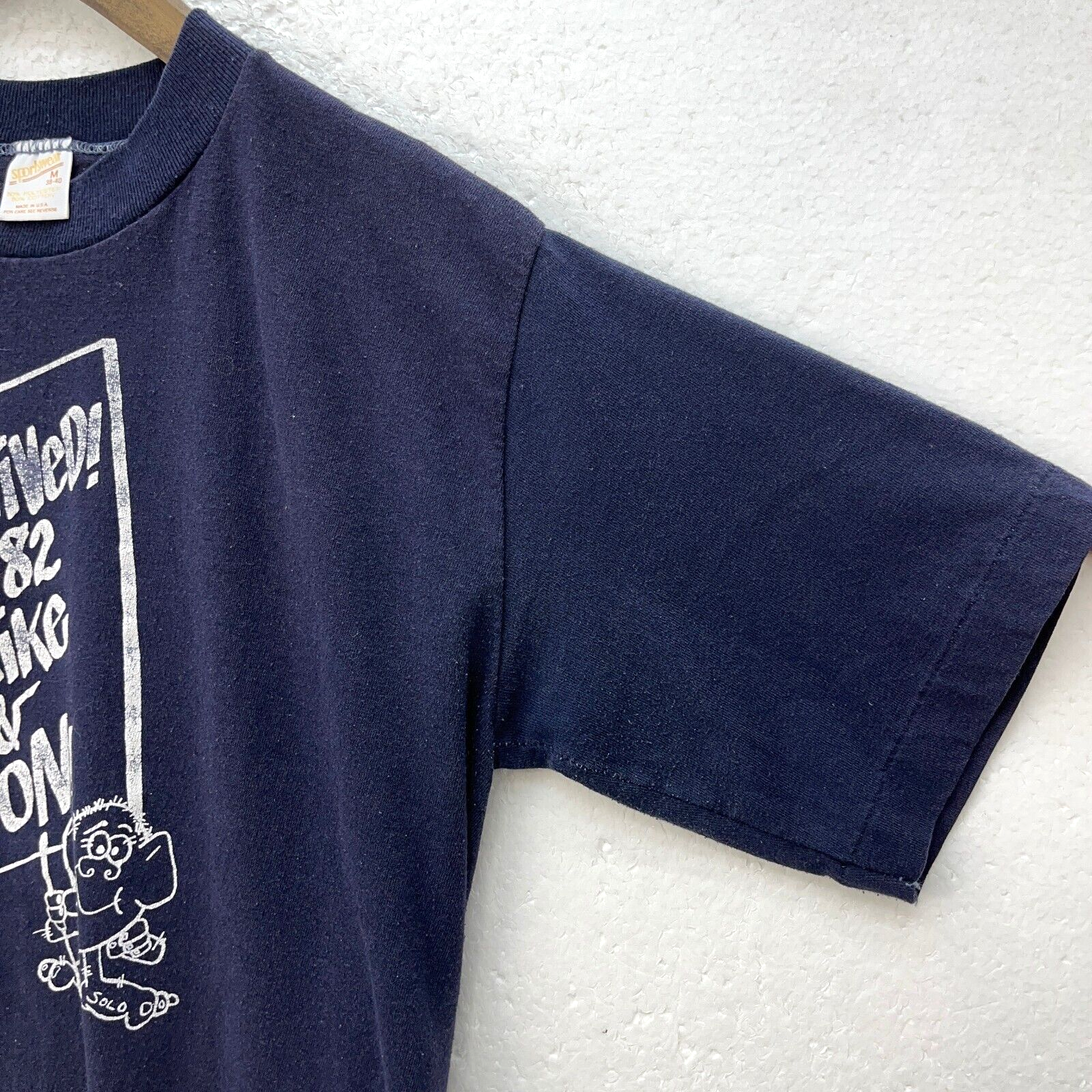 I Survived the '82 Strike & Won Vintage Graphic T-shirt Size M Navy Blue 80s