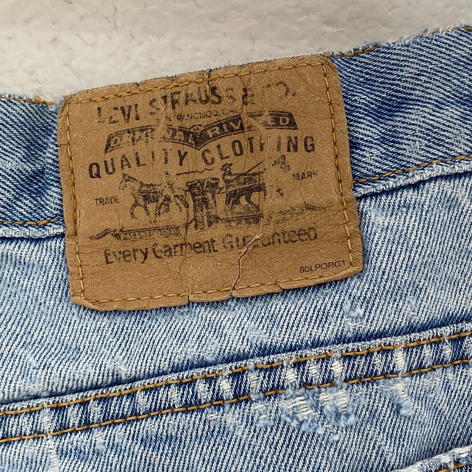 Levi's Orange Tab Light Wash Blue Denim Tapered Jeans Size 32