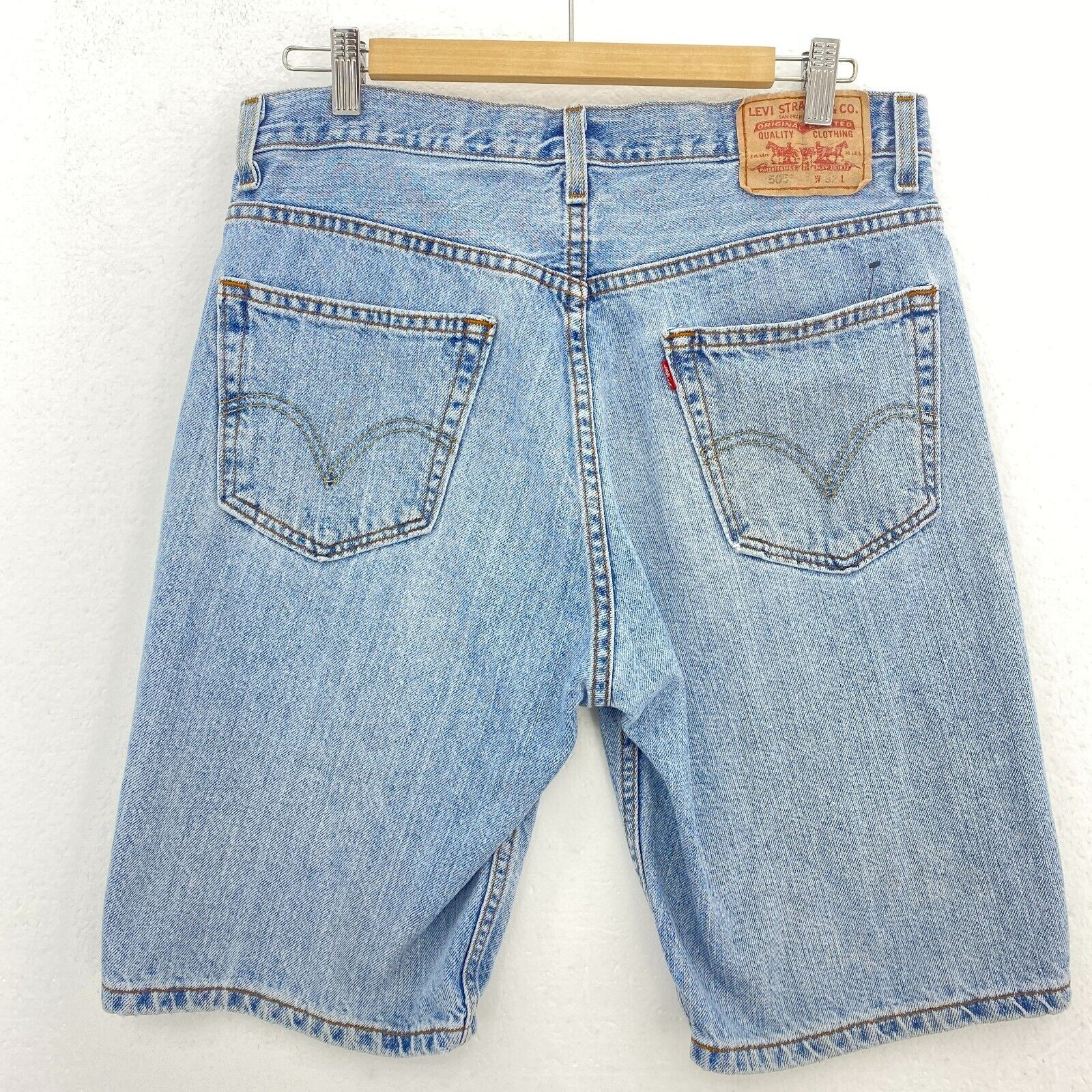 Levi's 505 Light Wash Blue Regular Fit Denim Shorts Size 32