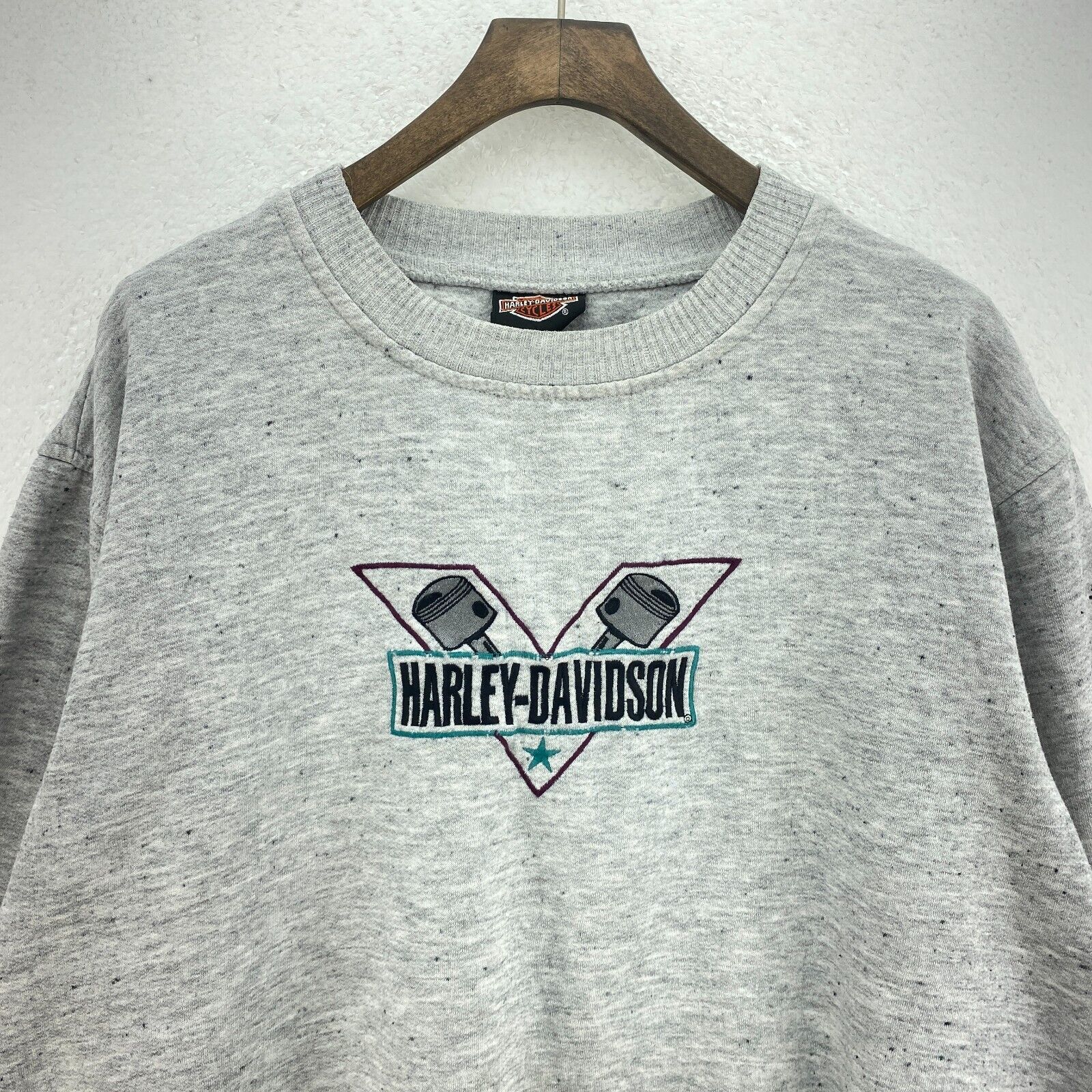 Harley Davidson Spell Out Embroidered Sweatshirt Size L Crewneck Women's