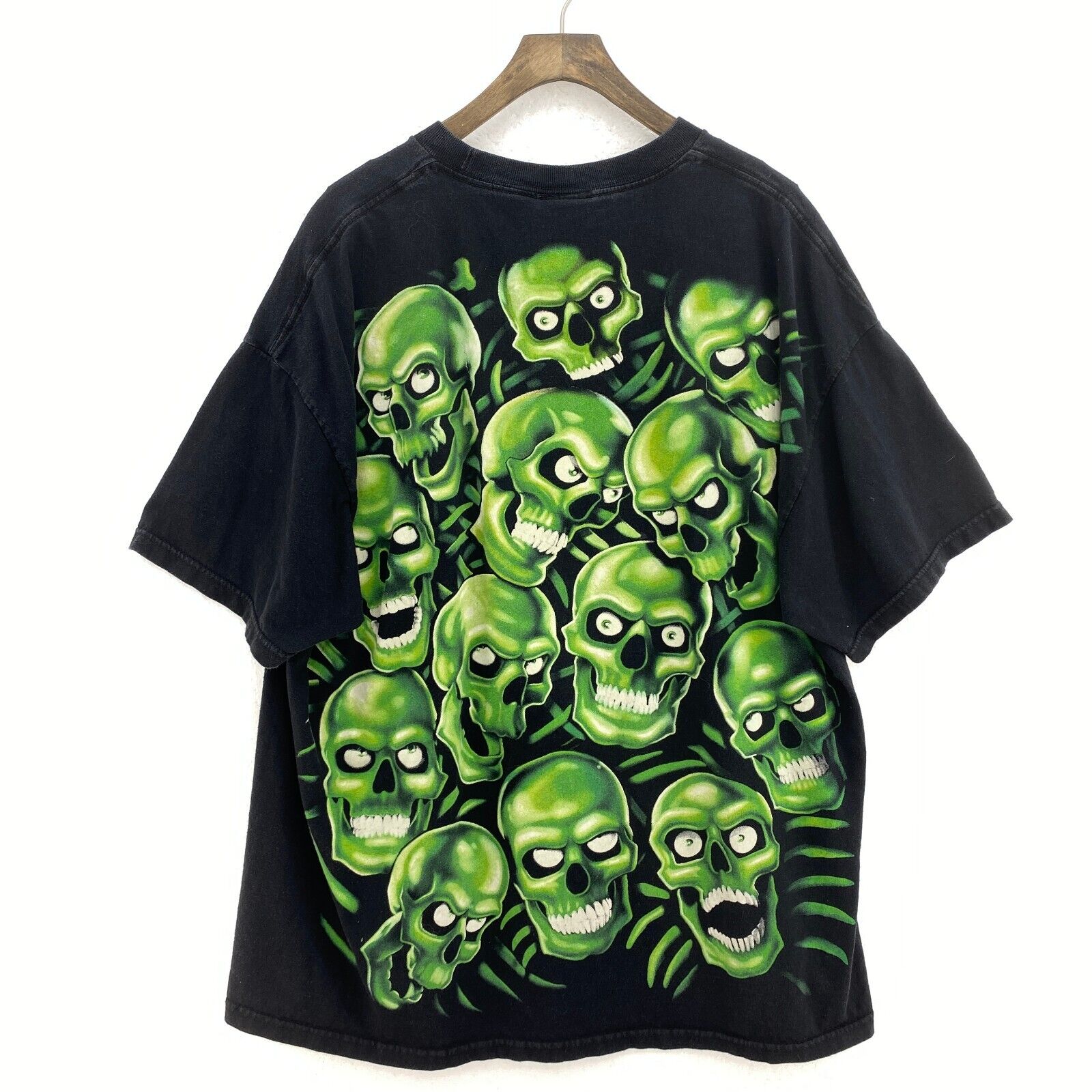Liquid Blue Green Skull Pile Black Vintage T-shirt Size XXL