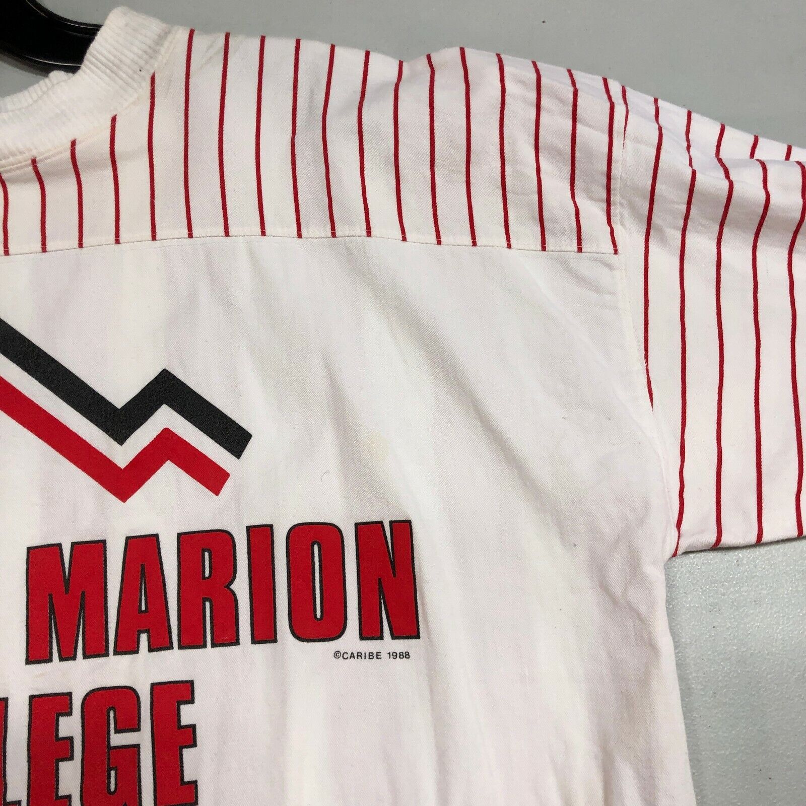 Francis Marion College White Sweatshirt Size XL 1998
