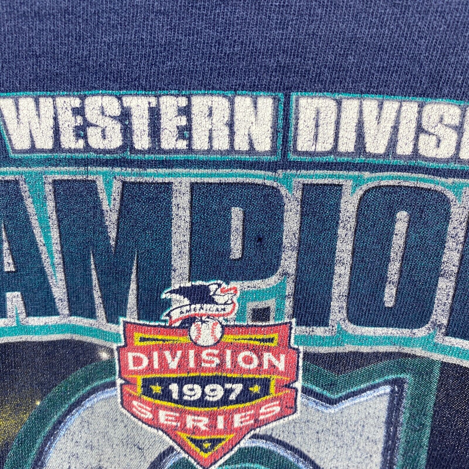 1997 Western Division Champions Seattle Mariners Navy Blue T-shirt Size L