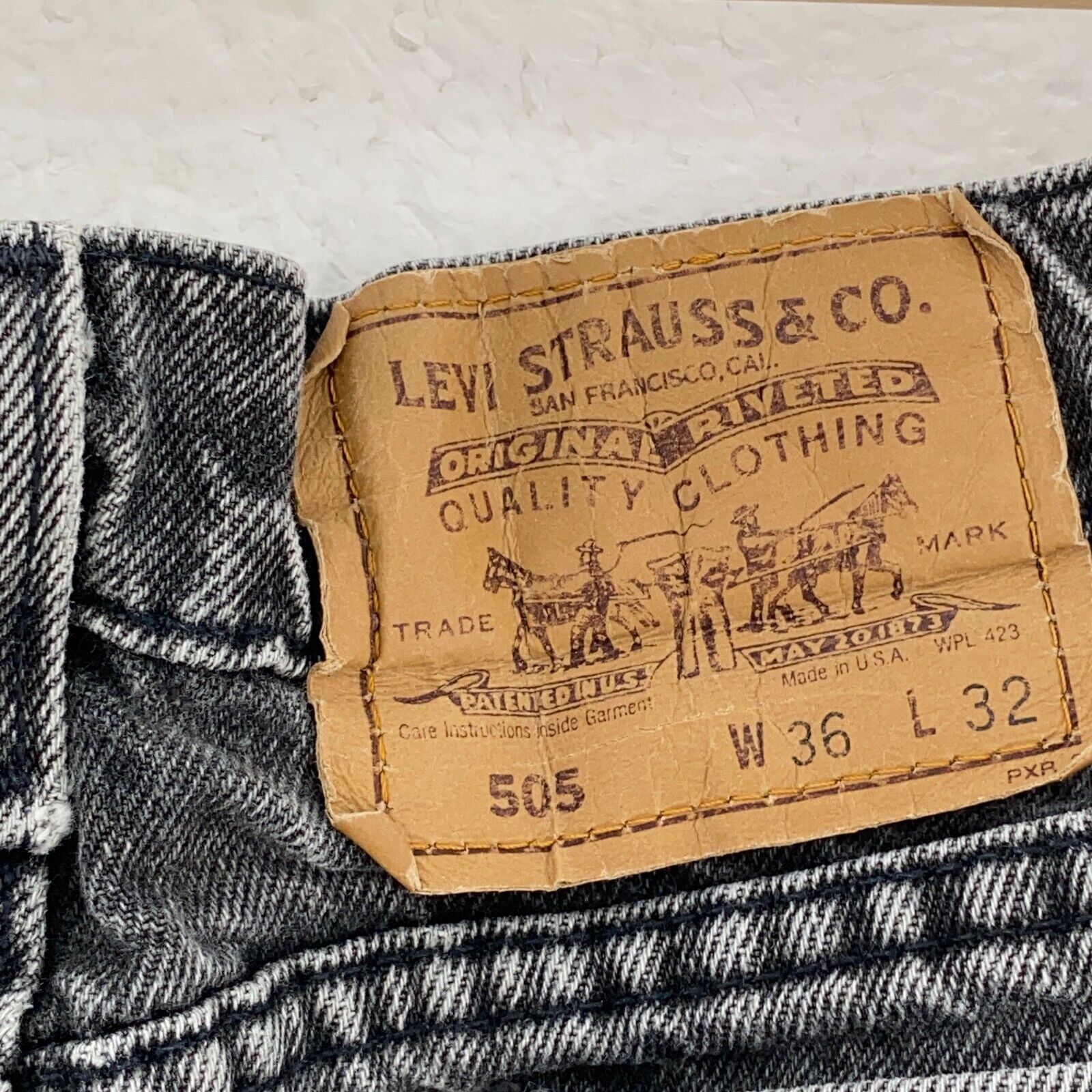 Levi's Orange Tab Light Wash Black Denim Straight Jeans Size 36
