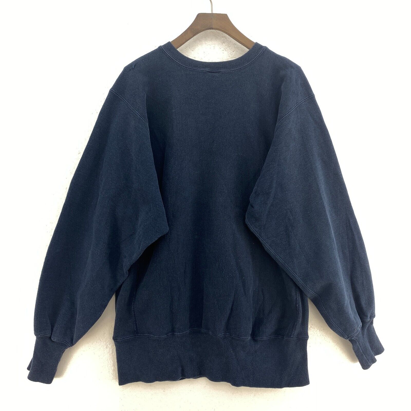 Champion Embroidered Logo Blue Sweatshirt Size L Crewneck