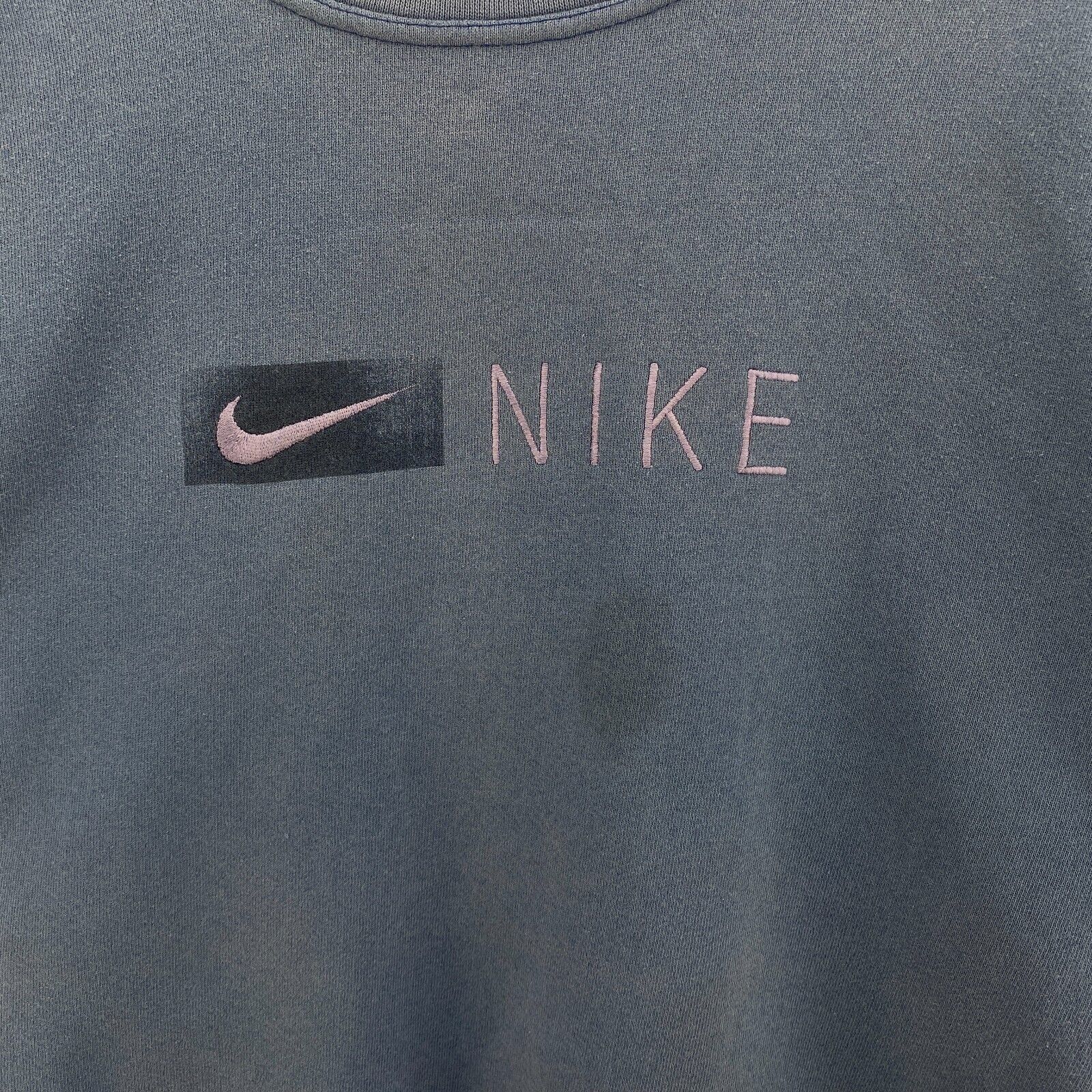 Nike Small Logo Embroidered Blue Sweatshirt Size L Crewneck
