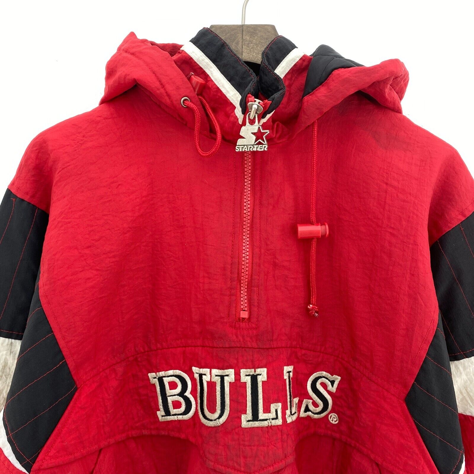 Starter Chicago Bulls Logo NBA Hooded Insulated Jacket Red Size M Kid's 1/4 Zip