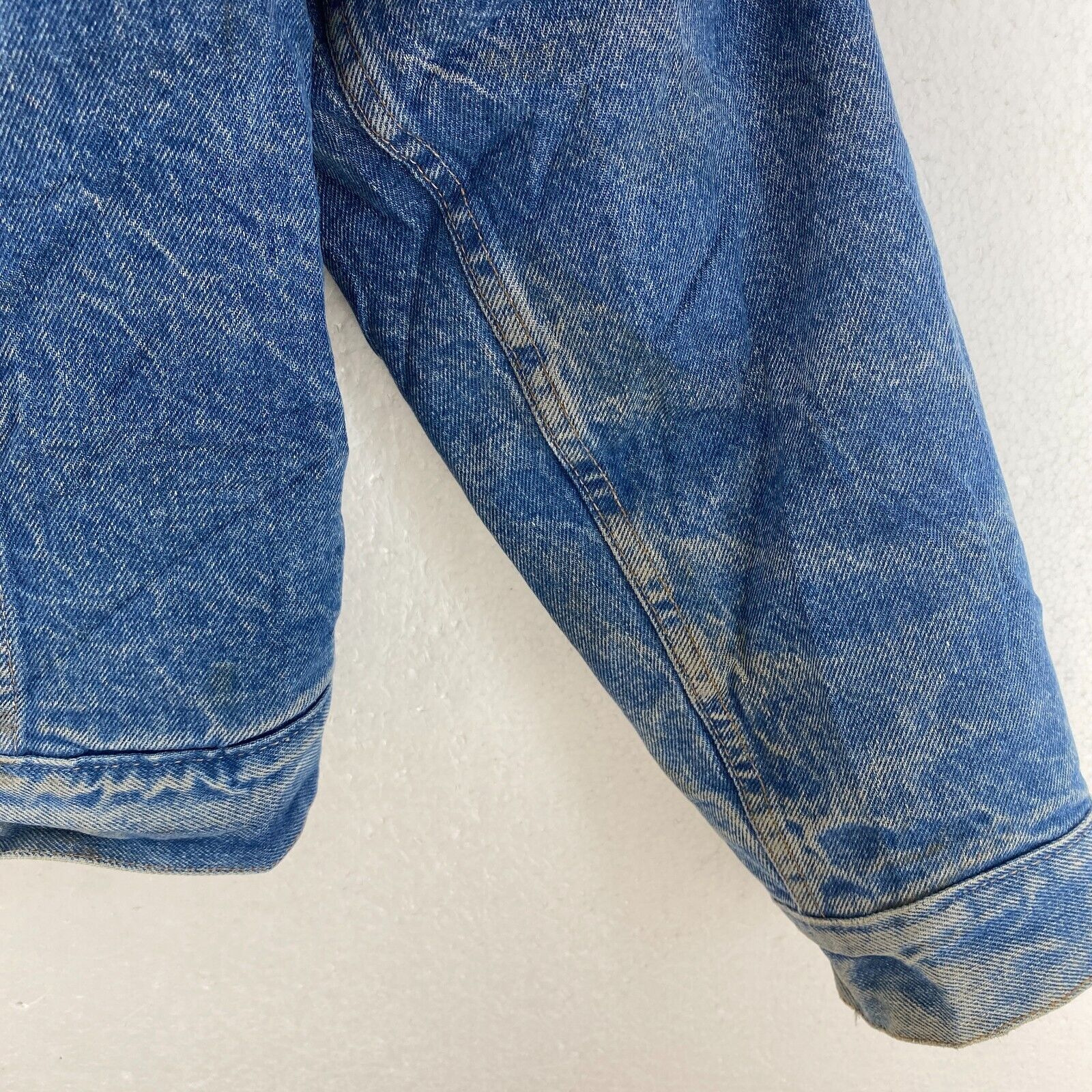 Levi's Sherpa Denim Jacket Size 42 Blue Medium Wash Snap Up