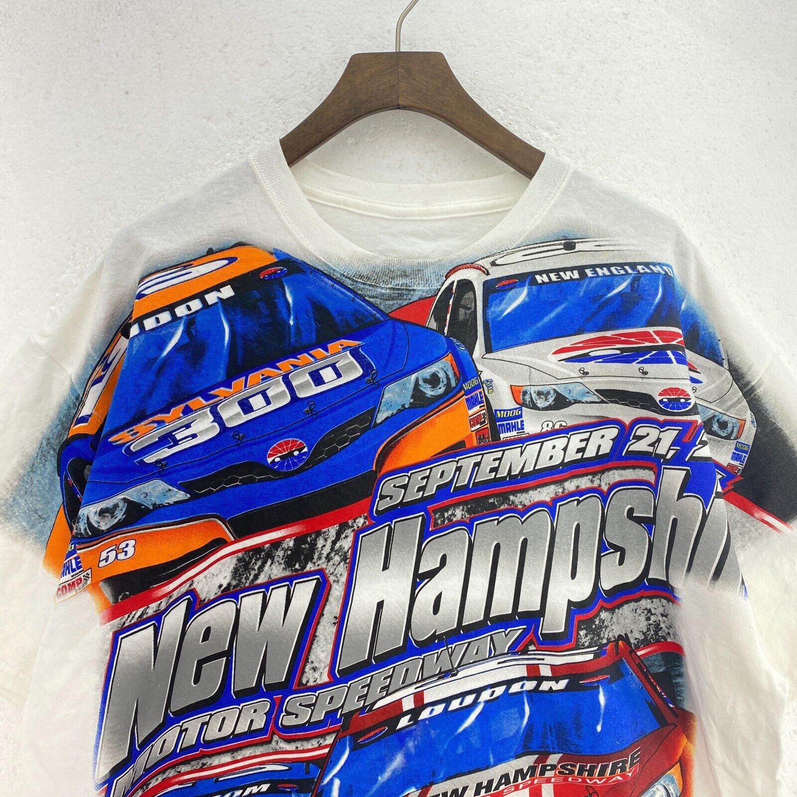 Sylvania 300 Racing September 2014 New Hampshire White T-shirt Size M