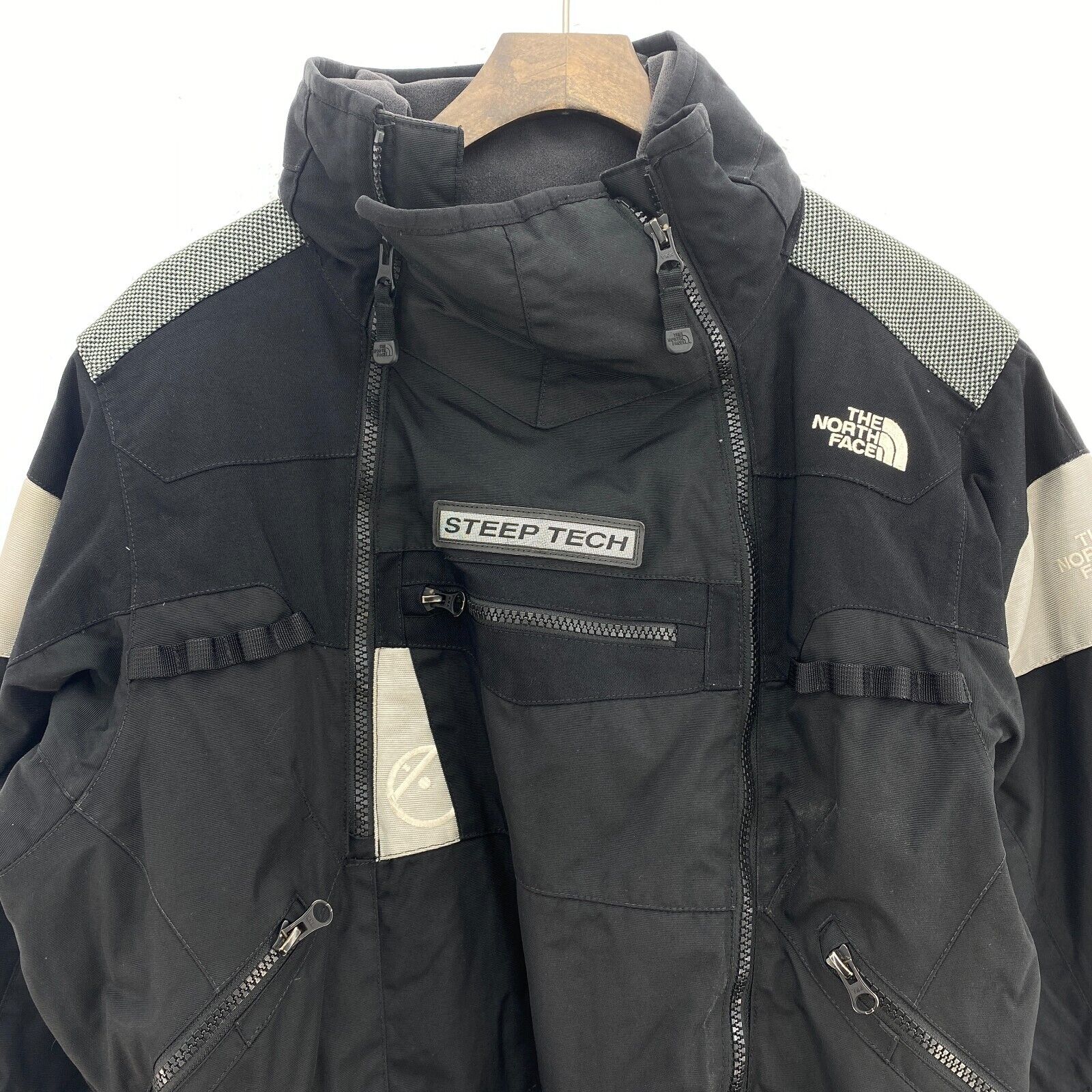 The North Face 550 Steep Tech Jacket Size L Black Women's Full Zip Up
