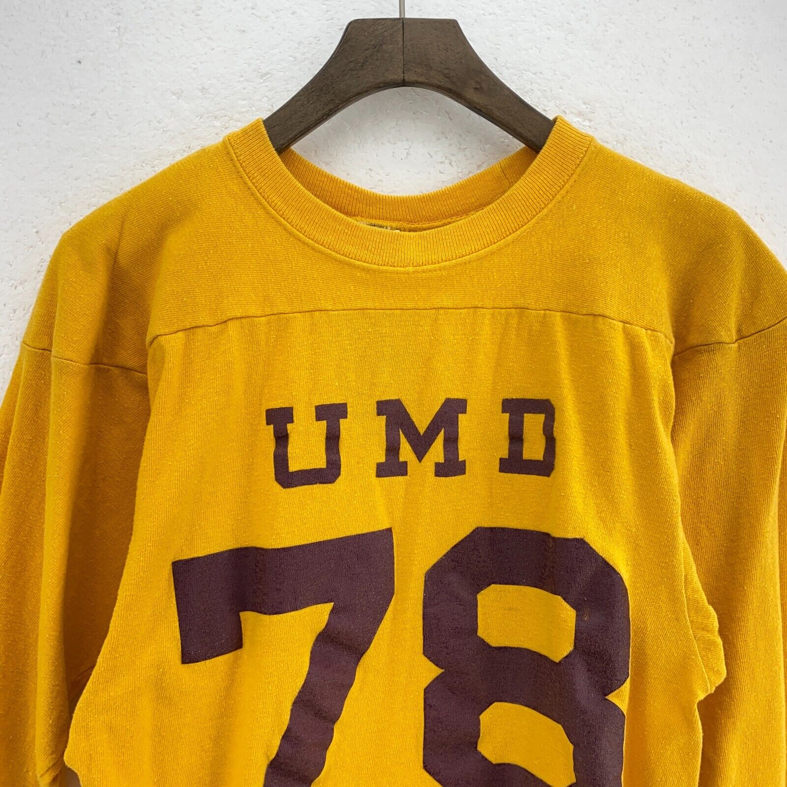 Champion UMD University Of Minnesota Duluth 78 Orange T-shirt Size M Women's