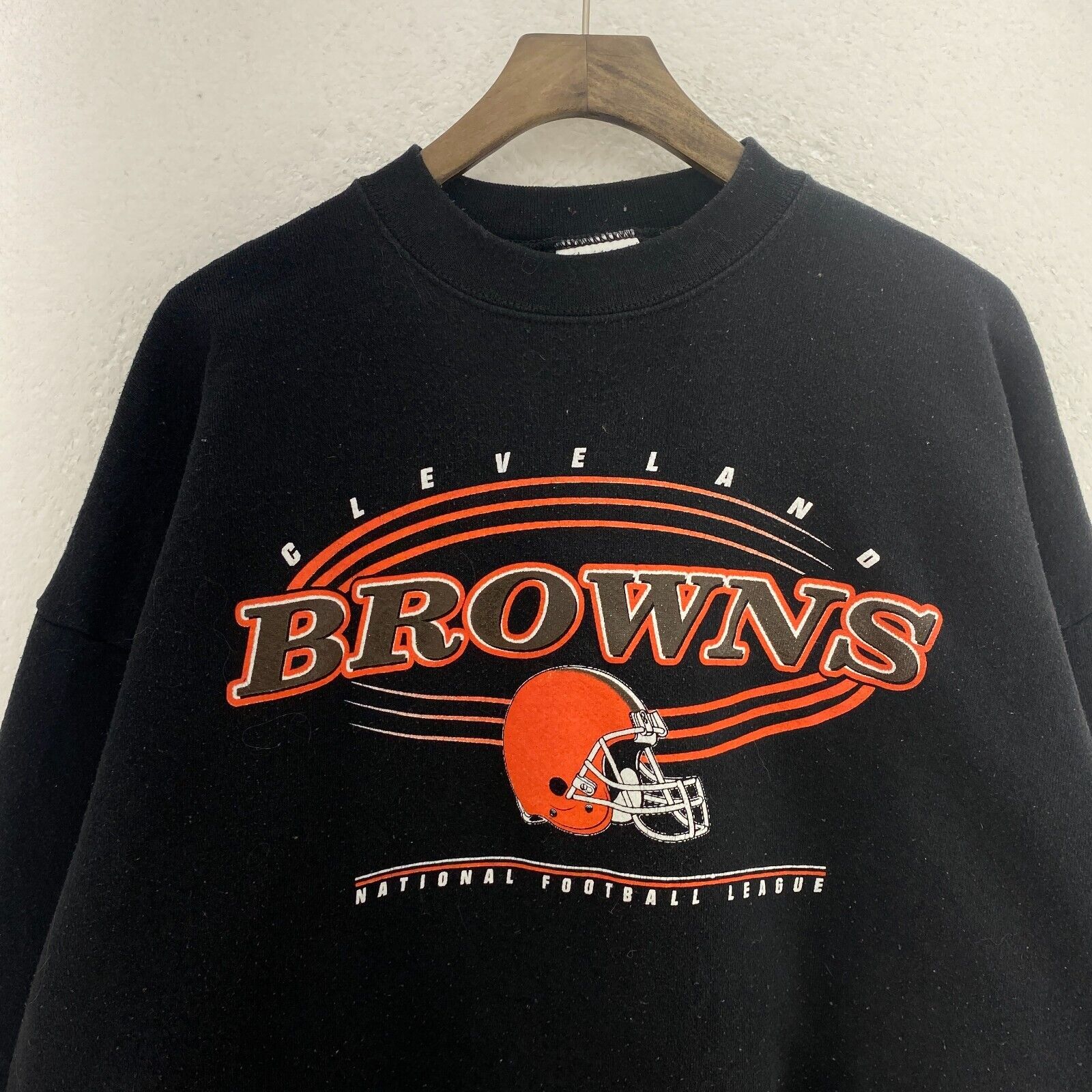 Vintage Logo Athletic Cleveland Browns NFL Black Sweatshirt Size XL