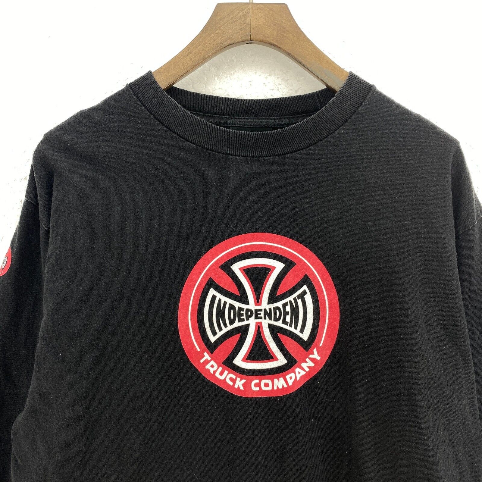 Independent Truck Company Logo Black Long Sleeve T-shirt Size S