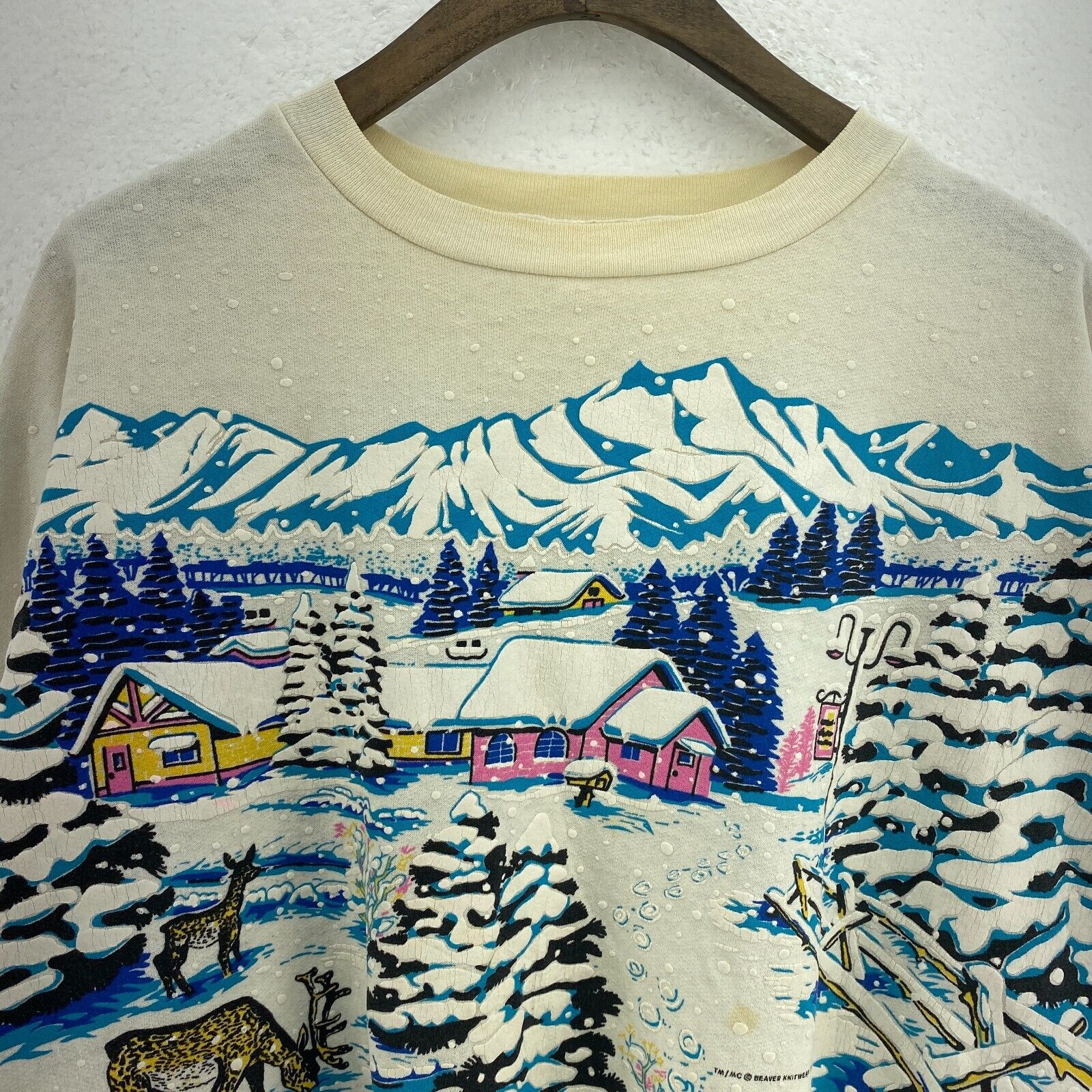 1992 Winter Village Snow White Sweatshirt Size M Crew Neck