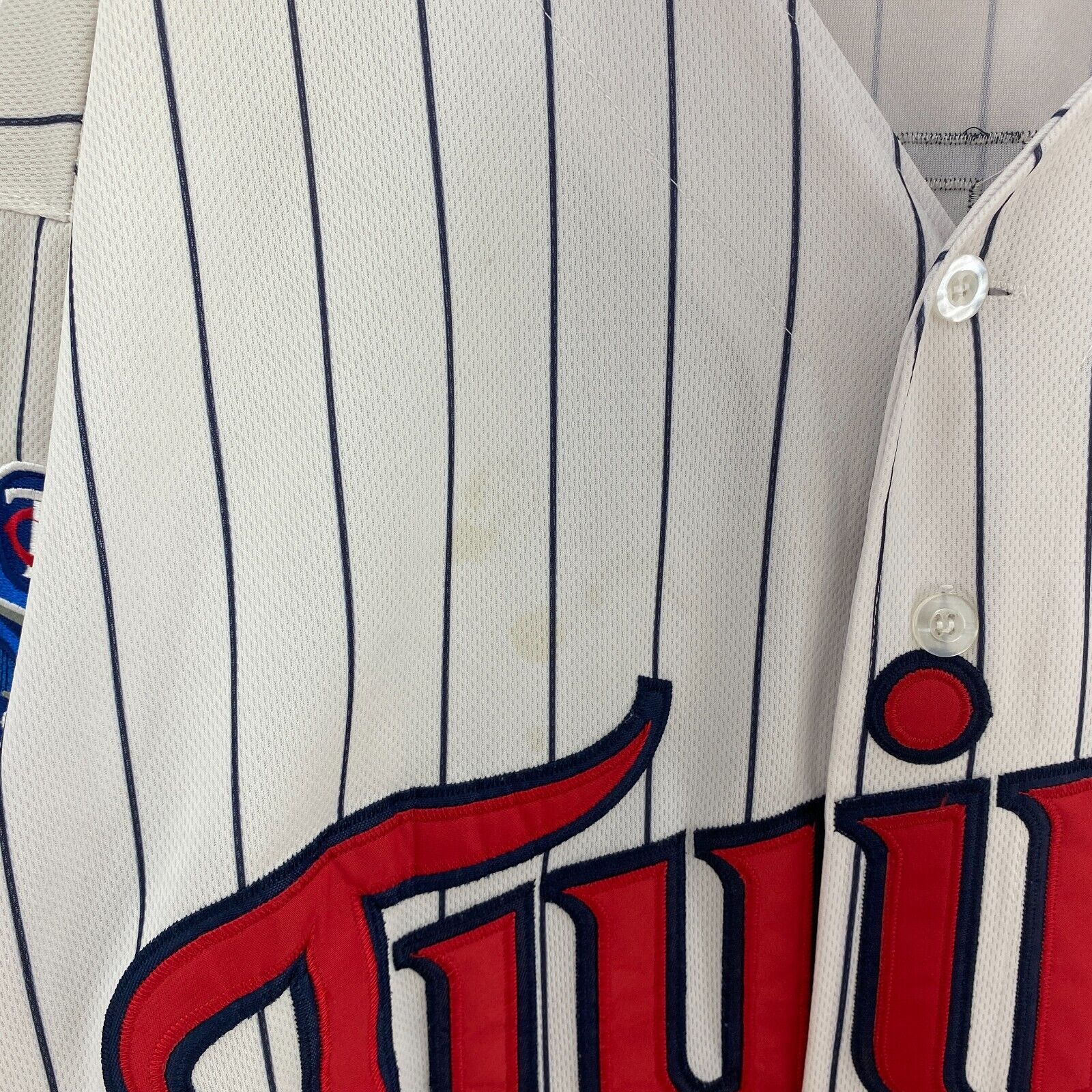 Pinstripe V Neck Button Up Minnesota Twins Jason Kubel 16 White Jersey Size L