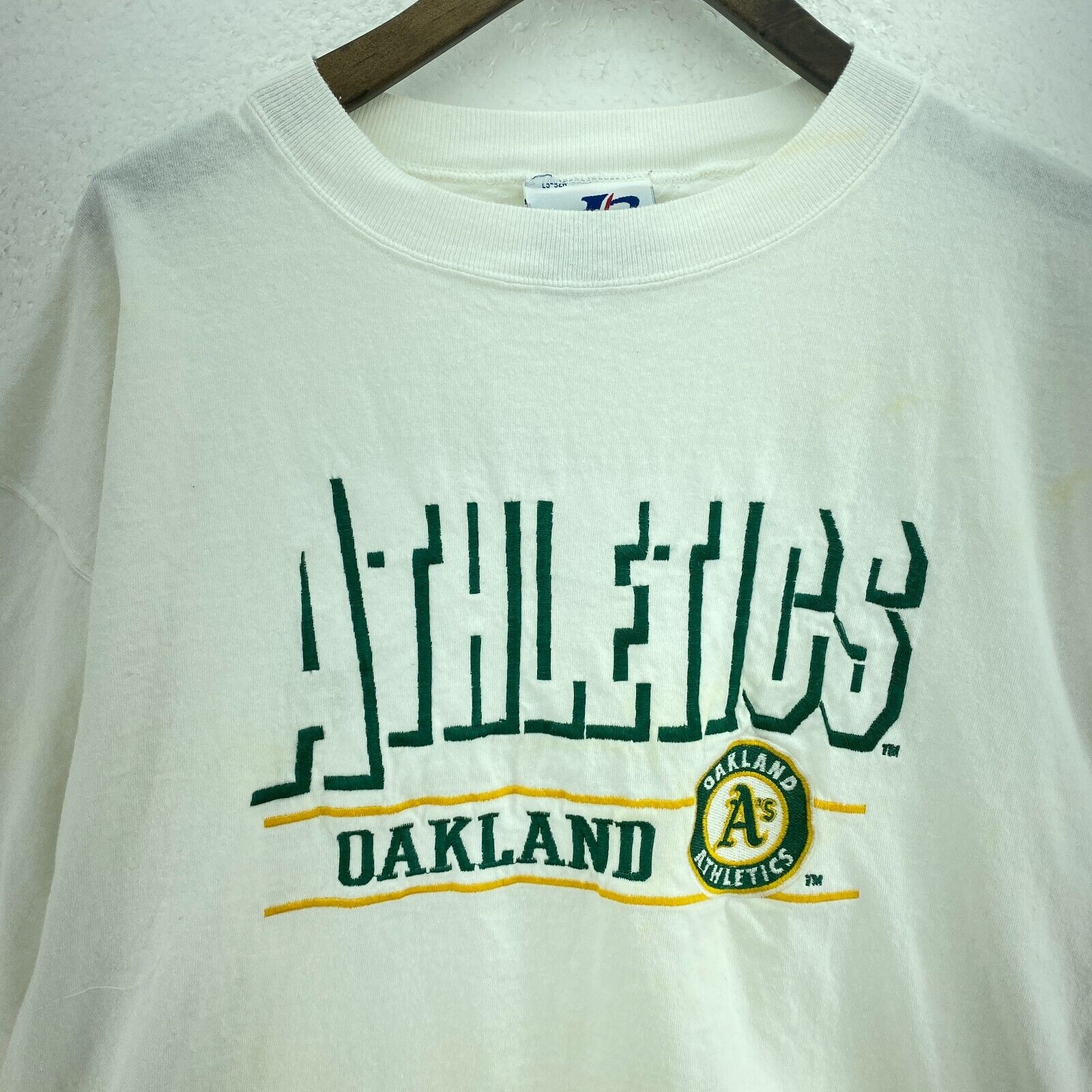 Logo Athletic Oakland Athletics Logo White Vintage T-shirt Size L MLB