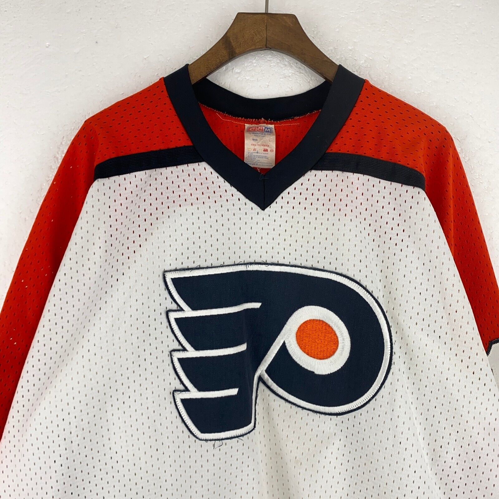 Vintage CCM Philadelphia Flyers NHL Mesh #16 Bobby Clark White Jersey Size L