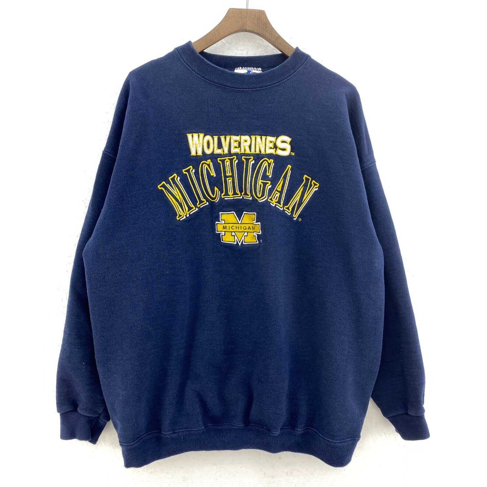Logo Athletic Wolverines Michigan University Navy Blue Sweatshirt Size L