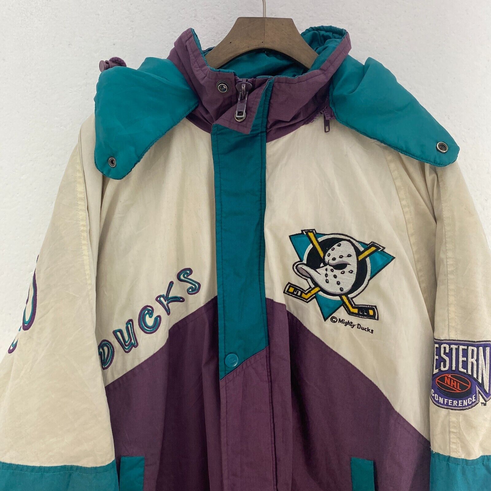 Pro Player Mighty Ducks Anaheim NHL Purple Vintage Insulated Jacket Size L