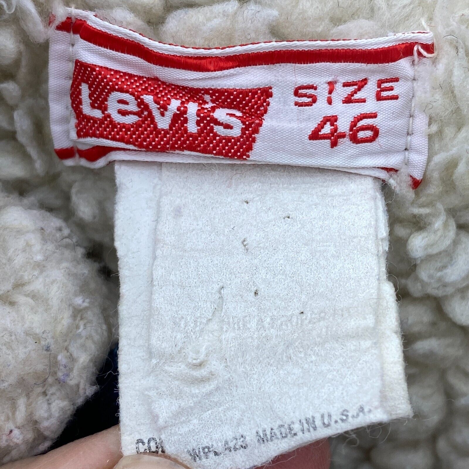 Levi's Sherpa Denim Blue Medium Wash Size 46 Snap Up