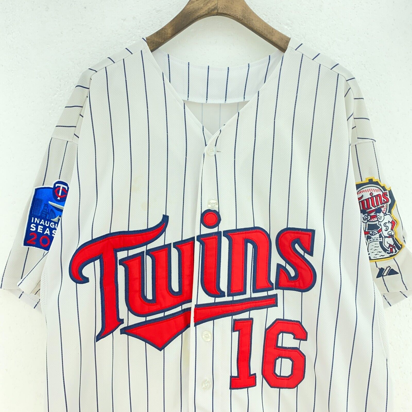Pinstripe V Neck Button Up Minnesota Twins Jason Kubel 16 White Jersey Size L