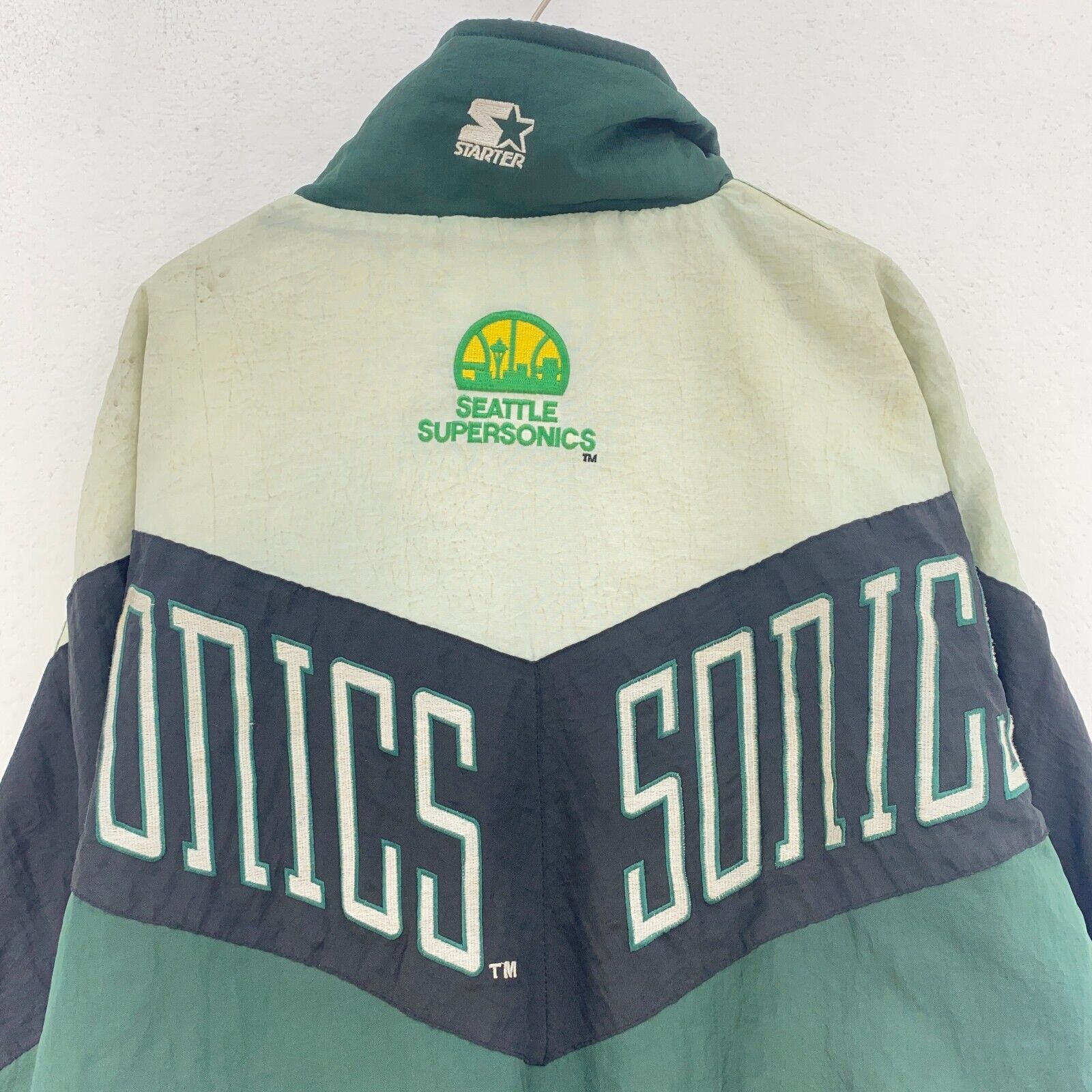Seattle SuperSonics NBA Basketball Spell Out Full Zip Insulated Jacket Size L