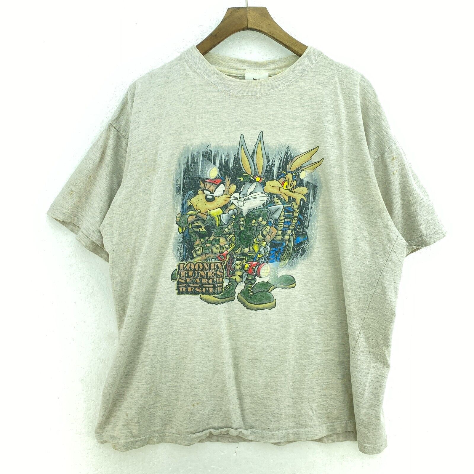 Bugs Bunny Tasmanian Devil Looney Tunes Army Search Rescue Gray T-shirt Size XL