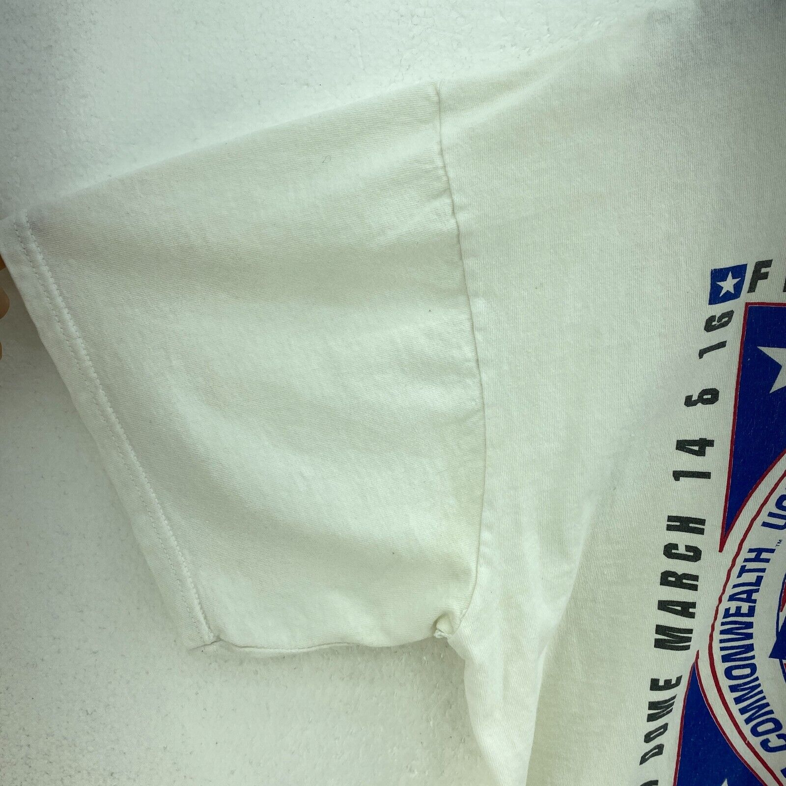 Vintage Indianapolis 1996 Logo 7 White T-shirt Size XL NCAA Championship