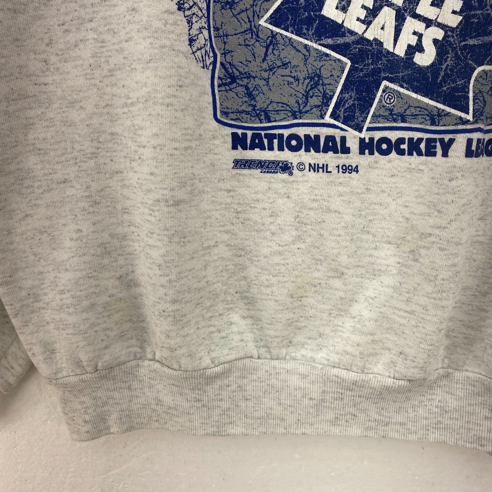 Toronto Maple Leafs NHL Logo Gray Sweatshirt Size XL Crew Neck