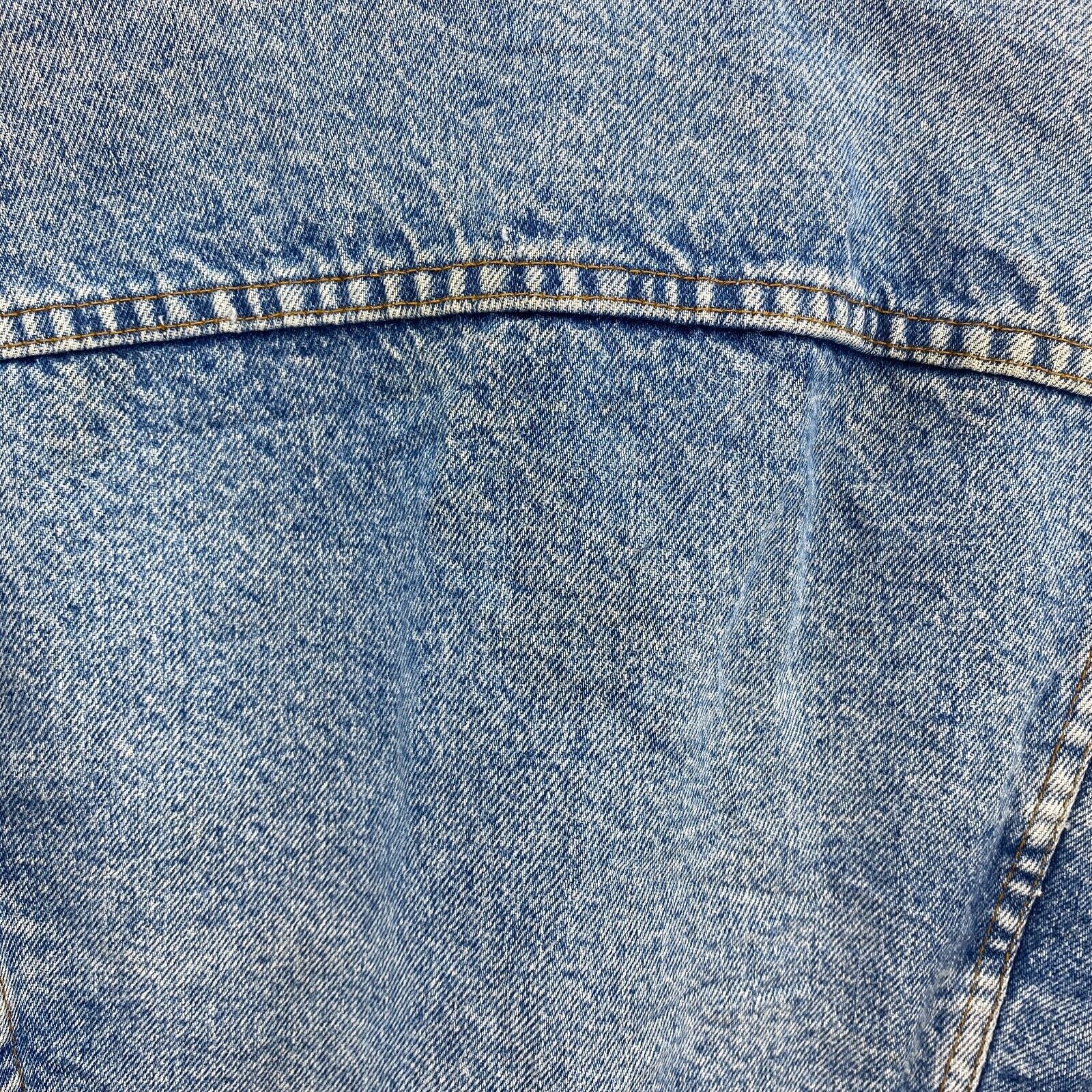Levi Strauss Corduroy Collar Medium Wash Blue Denim Jacket Size 40
