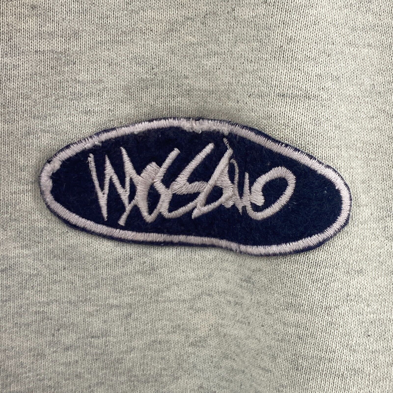 Mossimo 90s Embroidered Patch Gray Sweatshirt Size XL