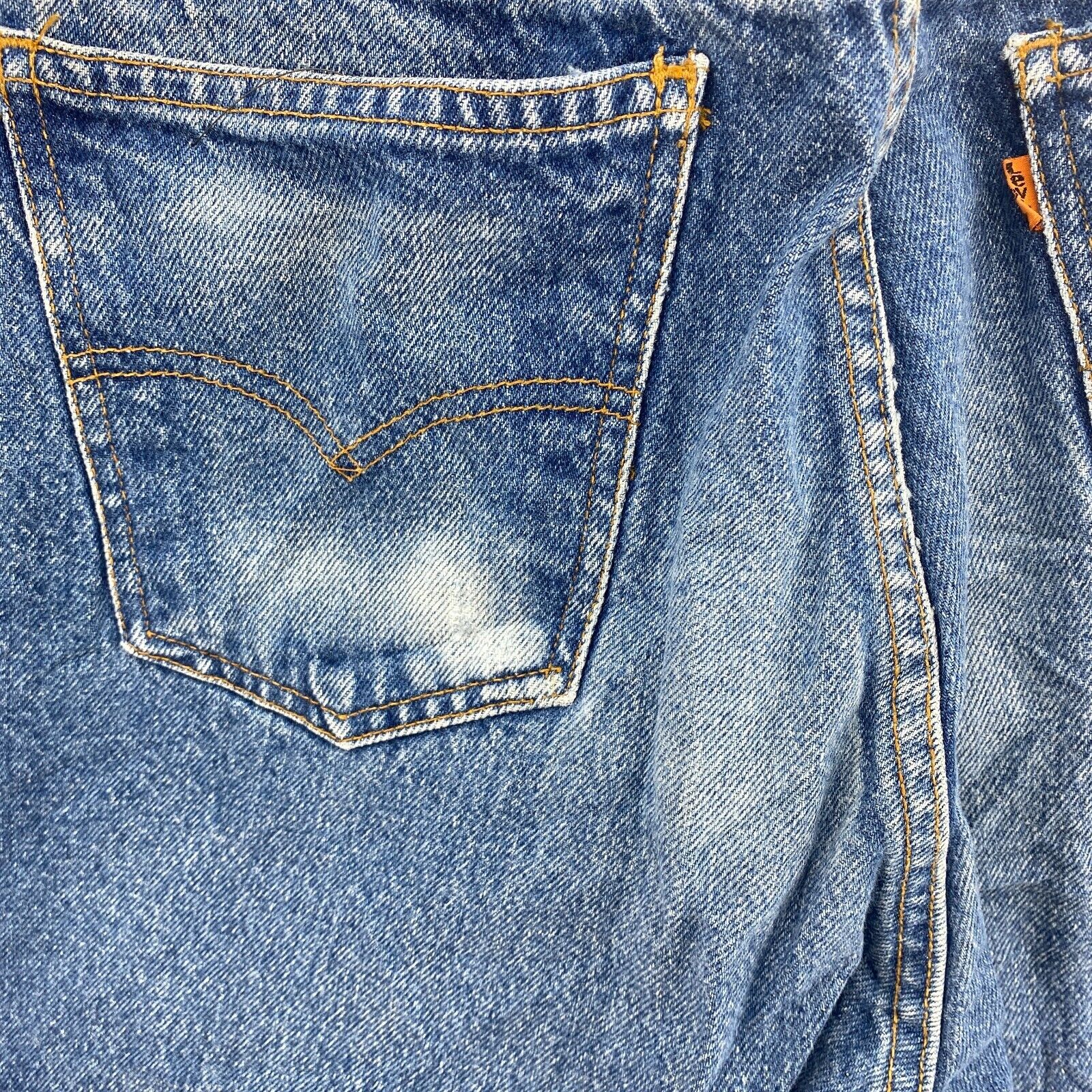 Levi Strauss Orange Tab Relaxed Fit Size 36 x 30 Medium Wash Blue Jeans