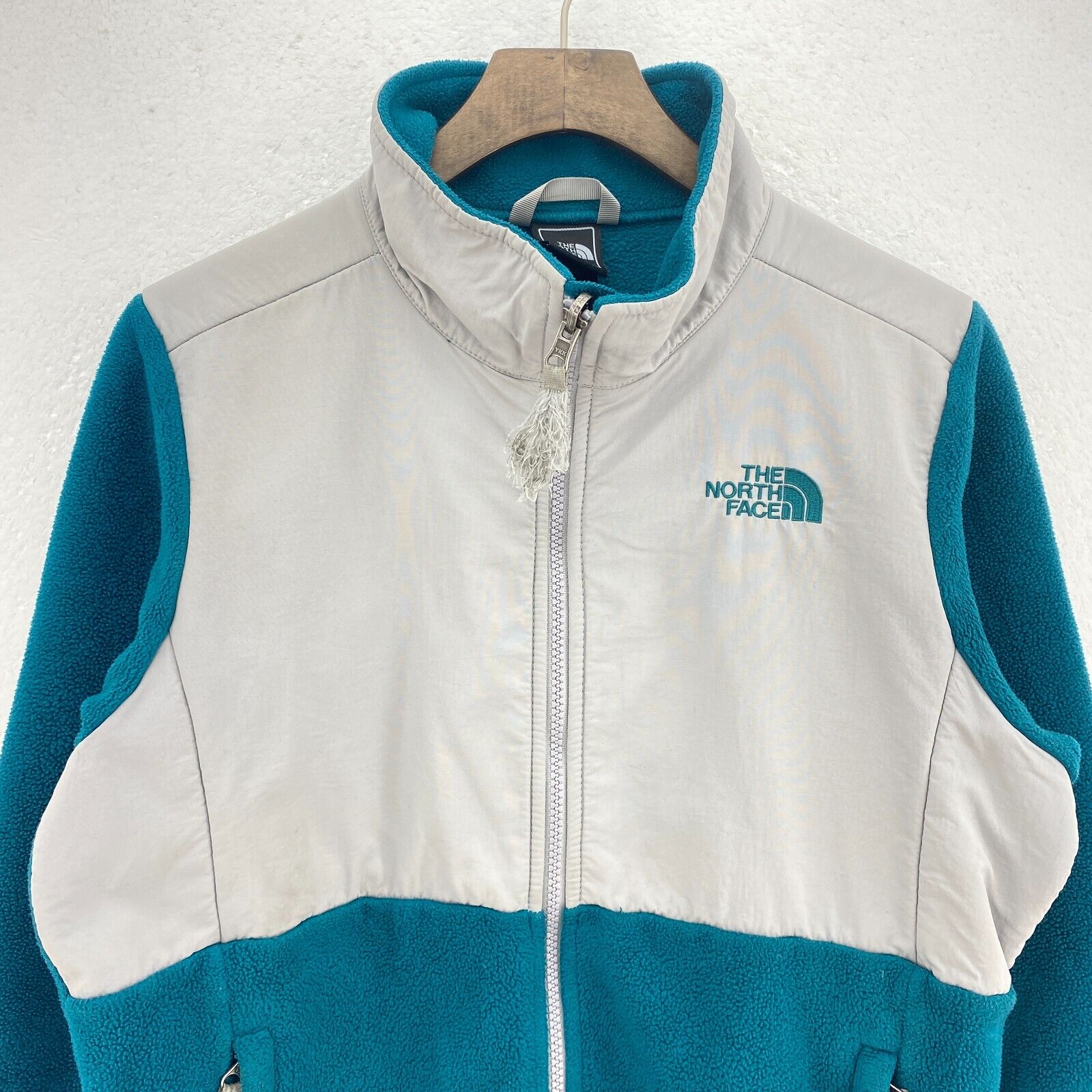The North Face Denali Blue Gray Fleece Jacket Full Zip Size 14/16 Kids