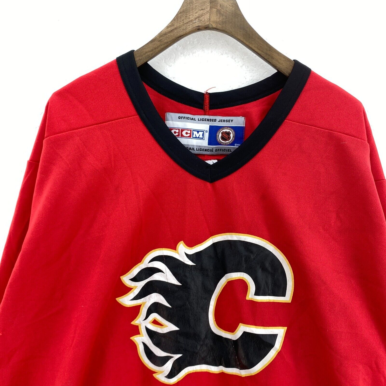 Vintage CCM Calgary Flames V-Neck Red Jersey Size L