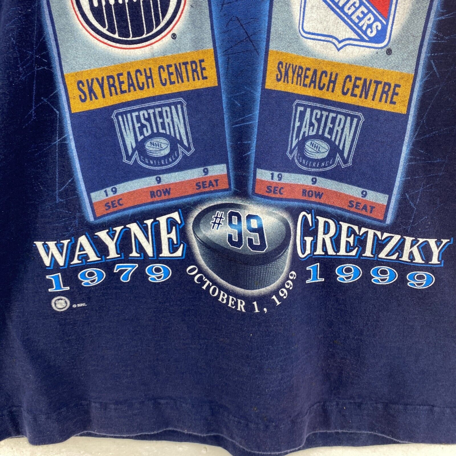Edmonton Oilers New York Rangers NHL Navy Blue T-shirt Size M Graphic Print