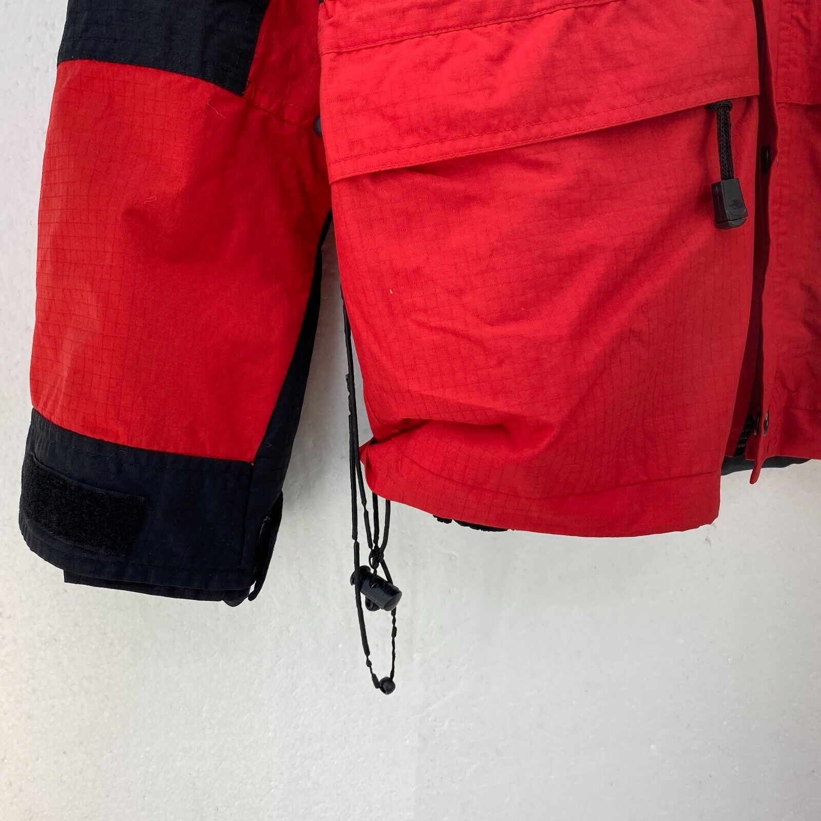 The North Face Summit Series Gore Tex Full Zip Red Black Jacket Size S Hooded