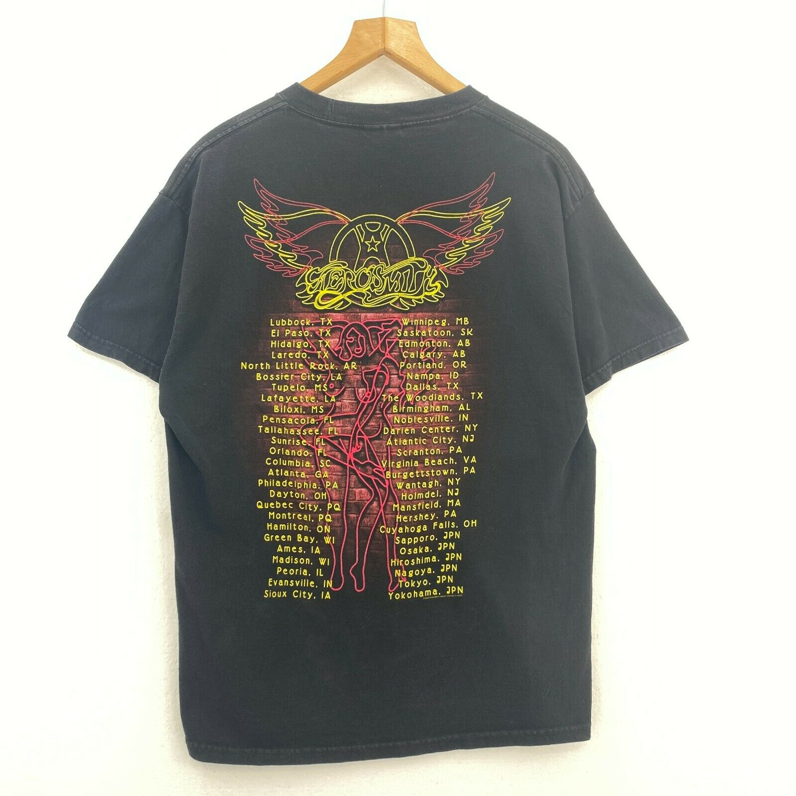 Aerosmith 2004 Black T-shirt Size L Rock Band